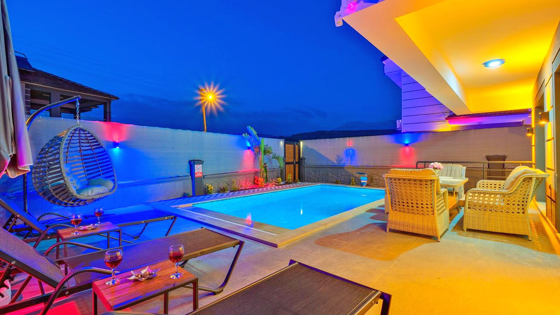 VBK39590 Villa Booking