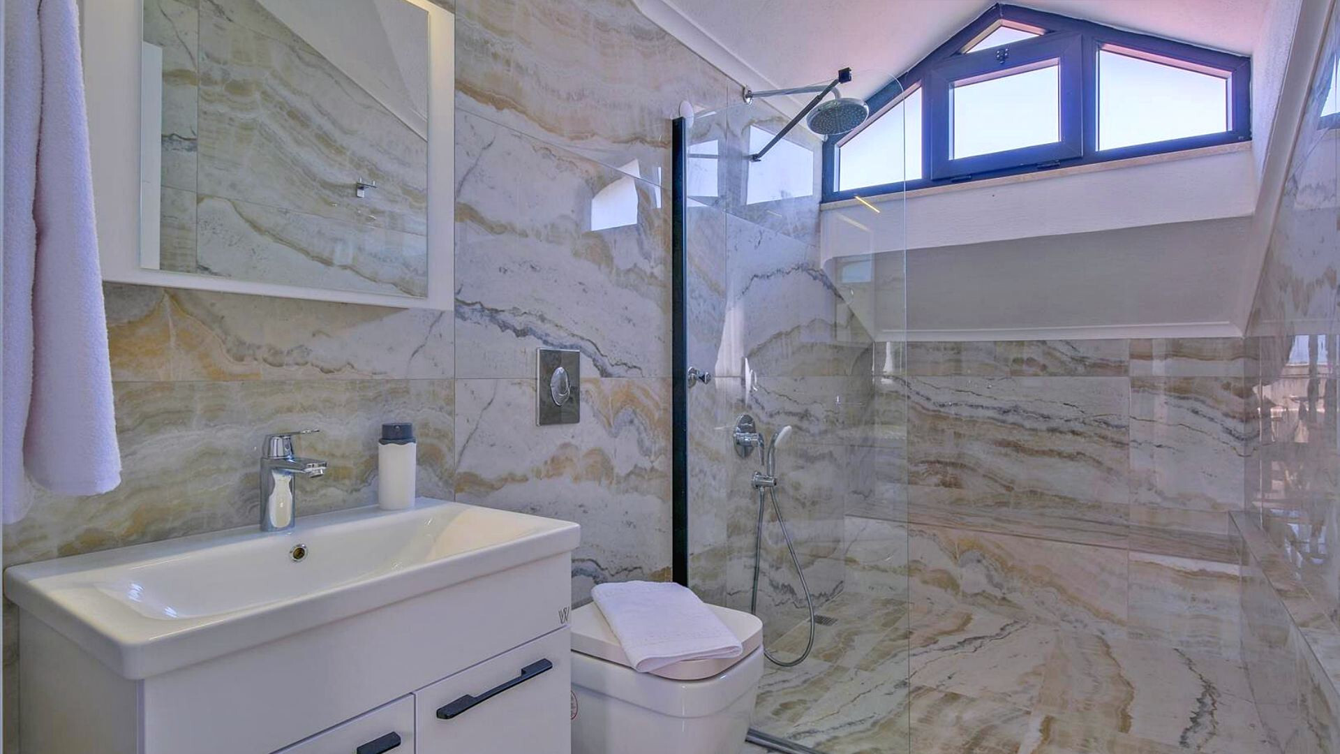 VBK39590 Villa Booking