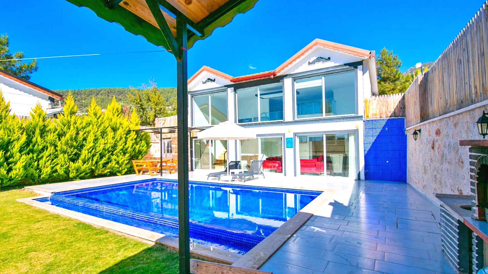 VBK30572 Villa Booking