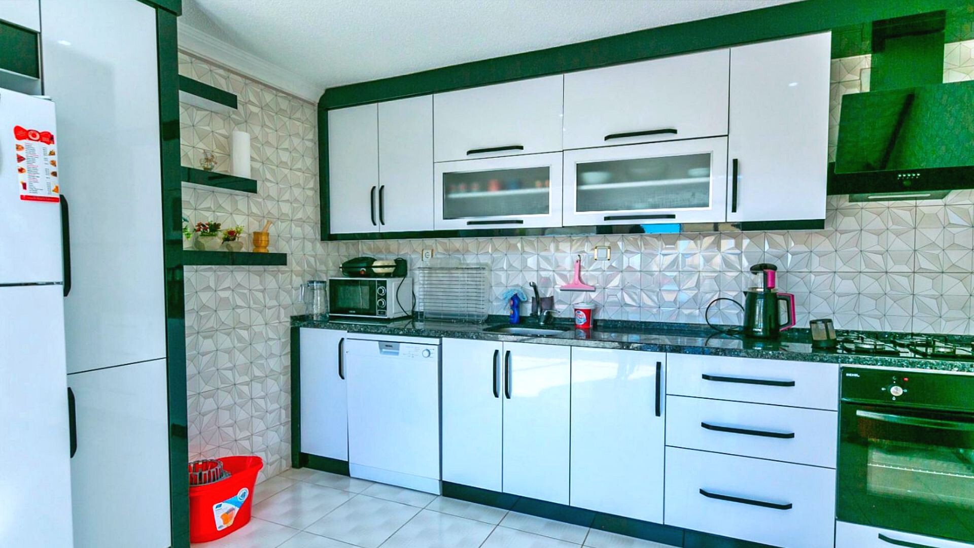 VBK30572 Villa Booking