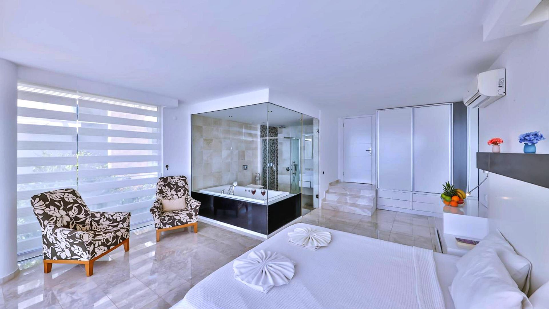 VBK34281 Villa Booking