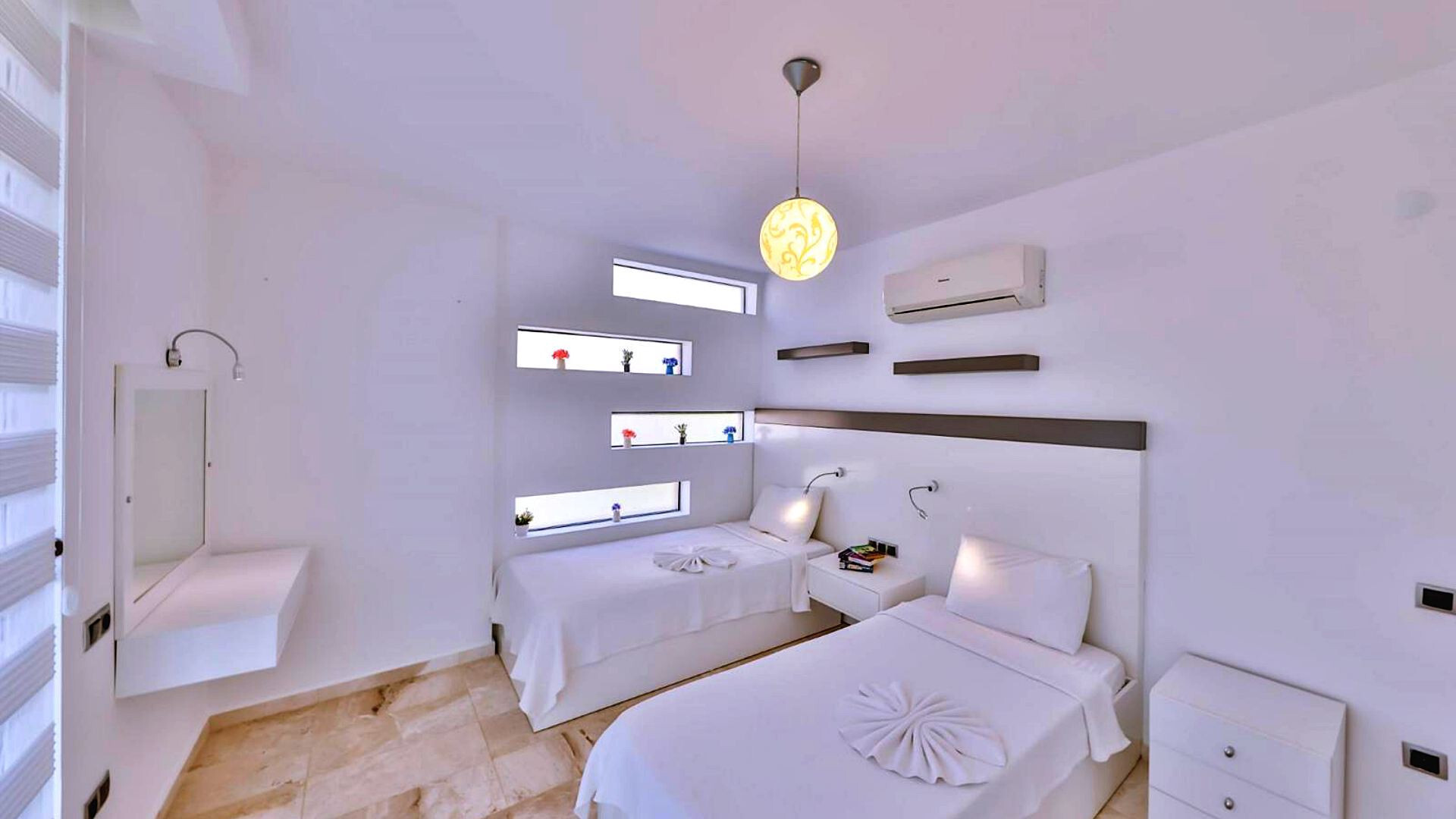 VBK34281 Villa Booking