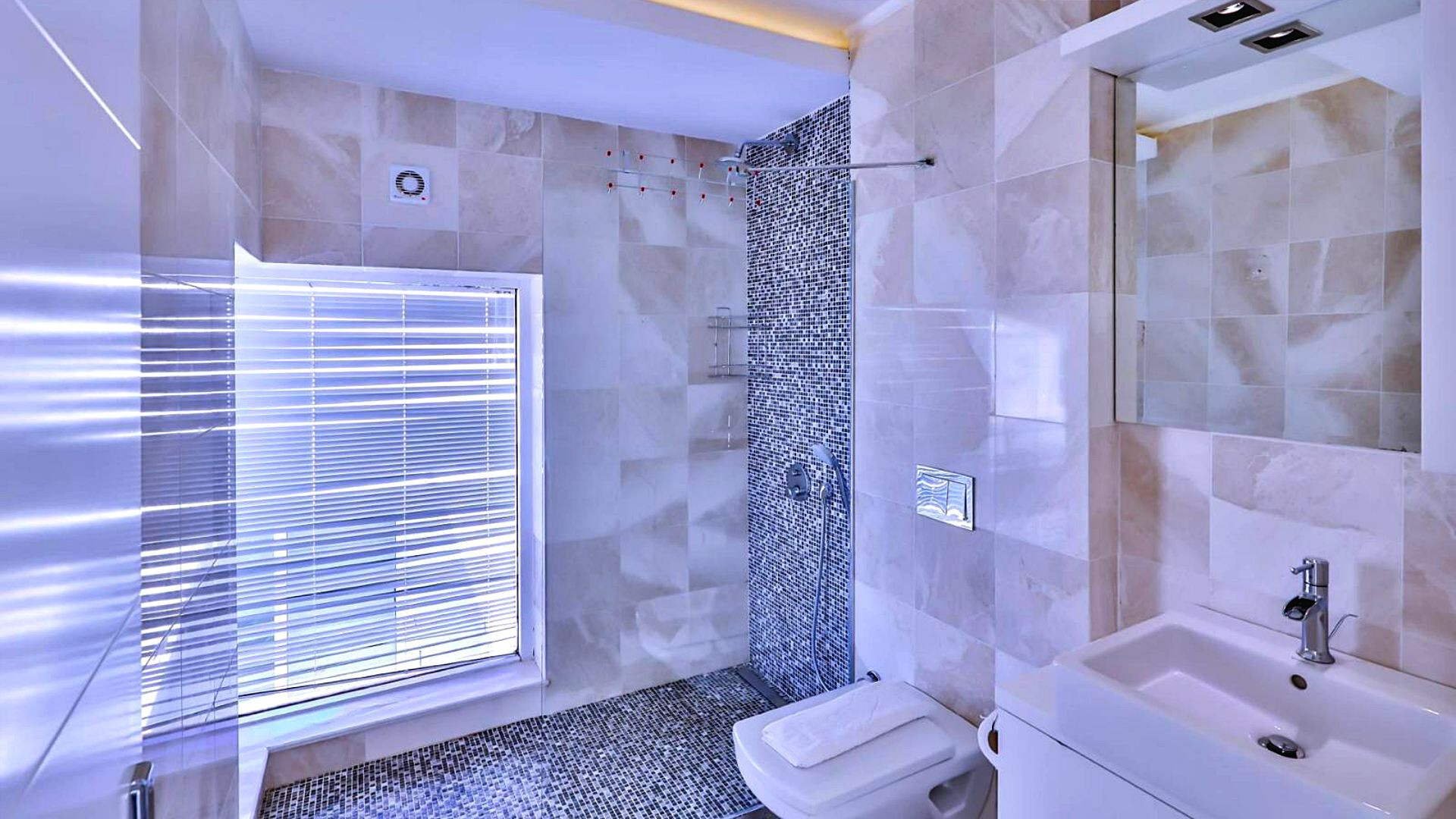 VBK34281 Villa Booking