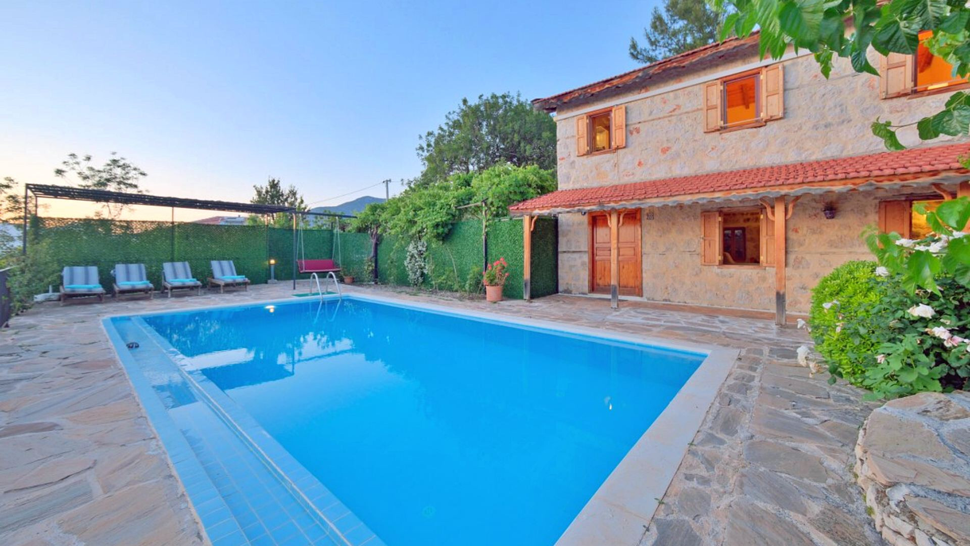 VBK46091 Villa Booking