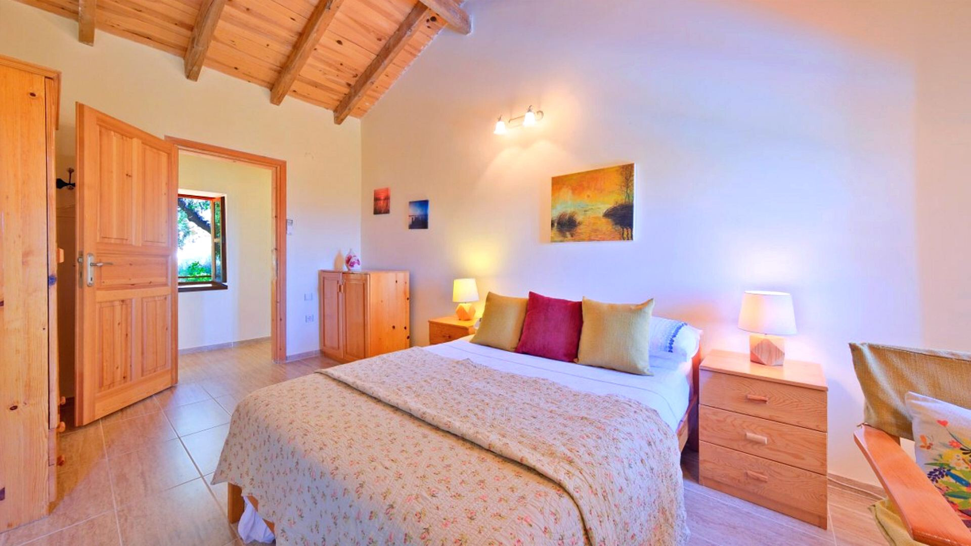 VBK46091 Villa Booking