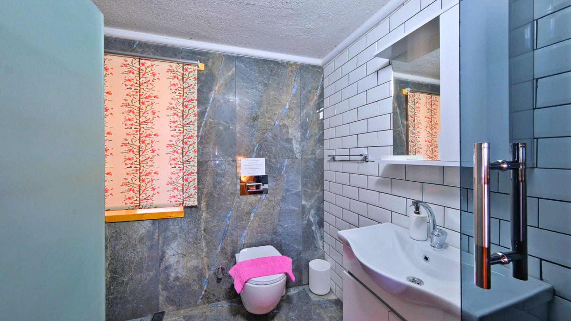 VBK46091 Villa Booking