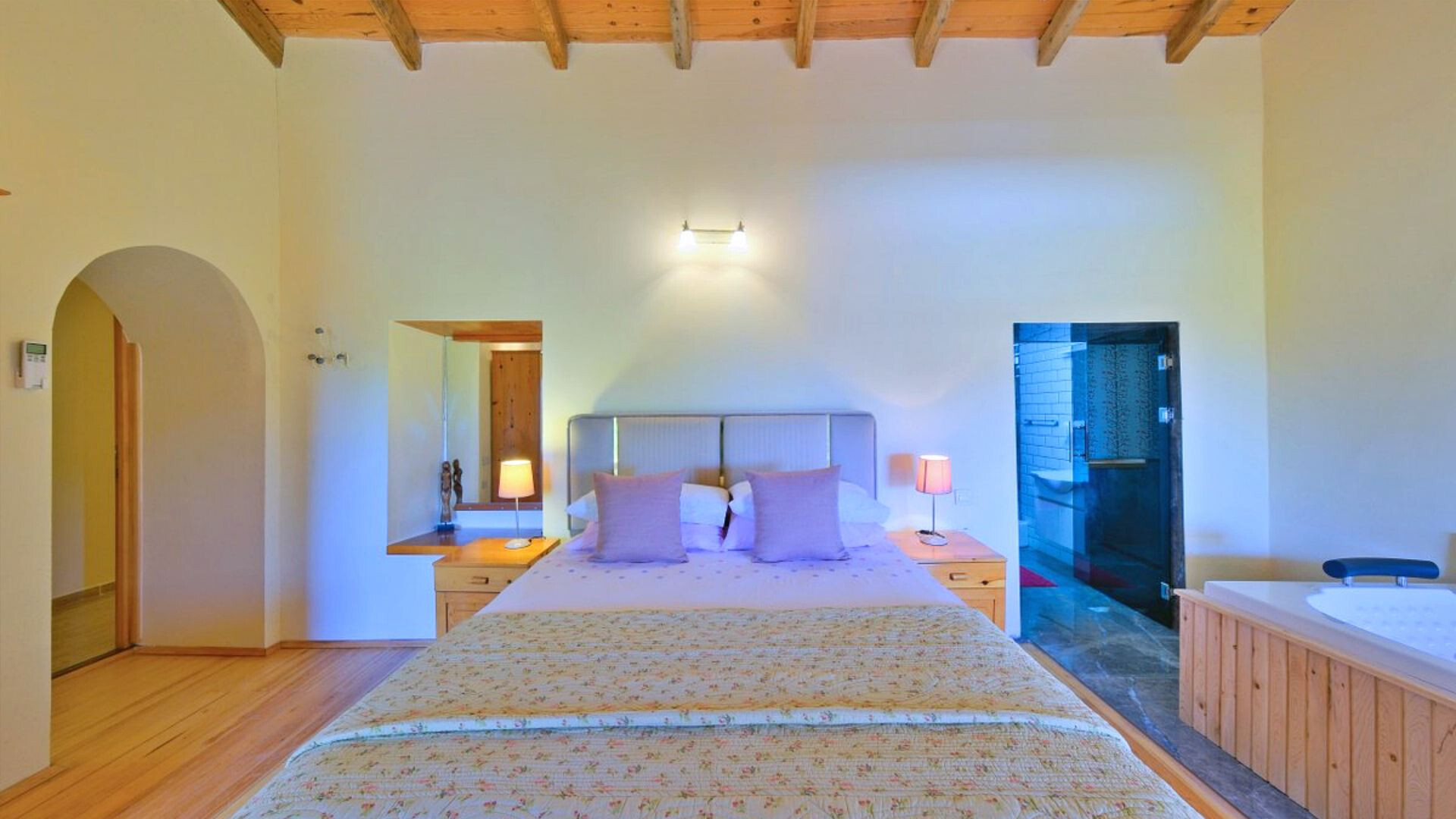 VBK46091 Villa Booking