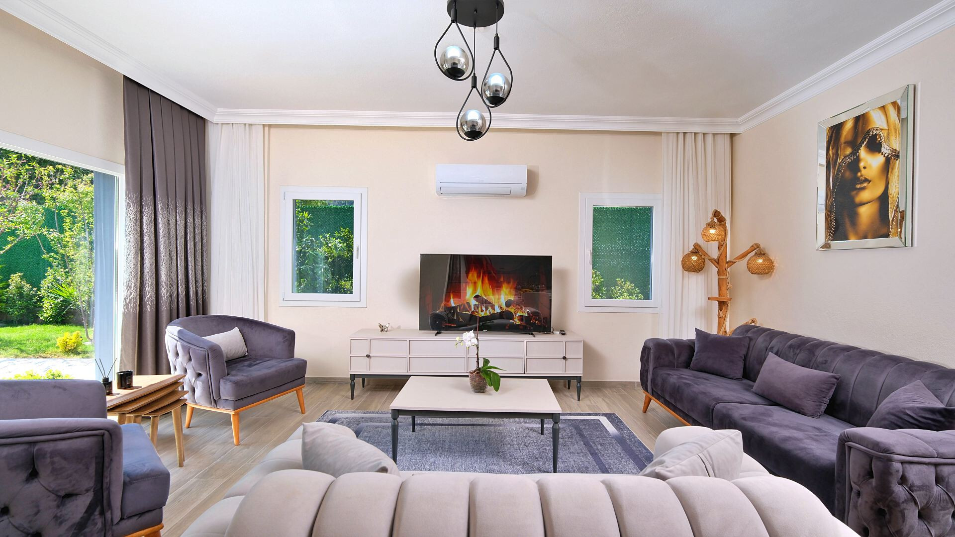 VBK70256 Villa Booking