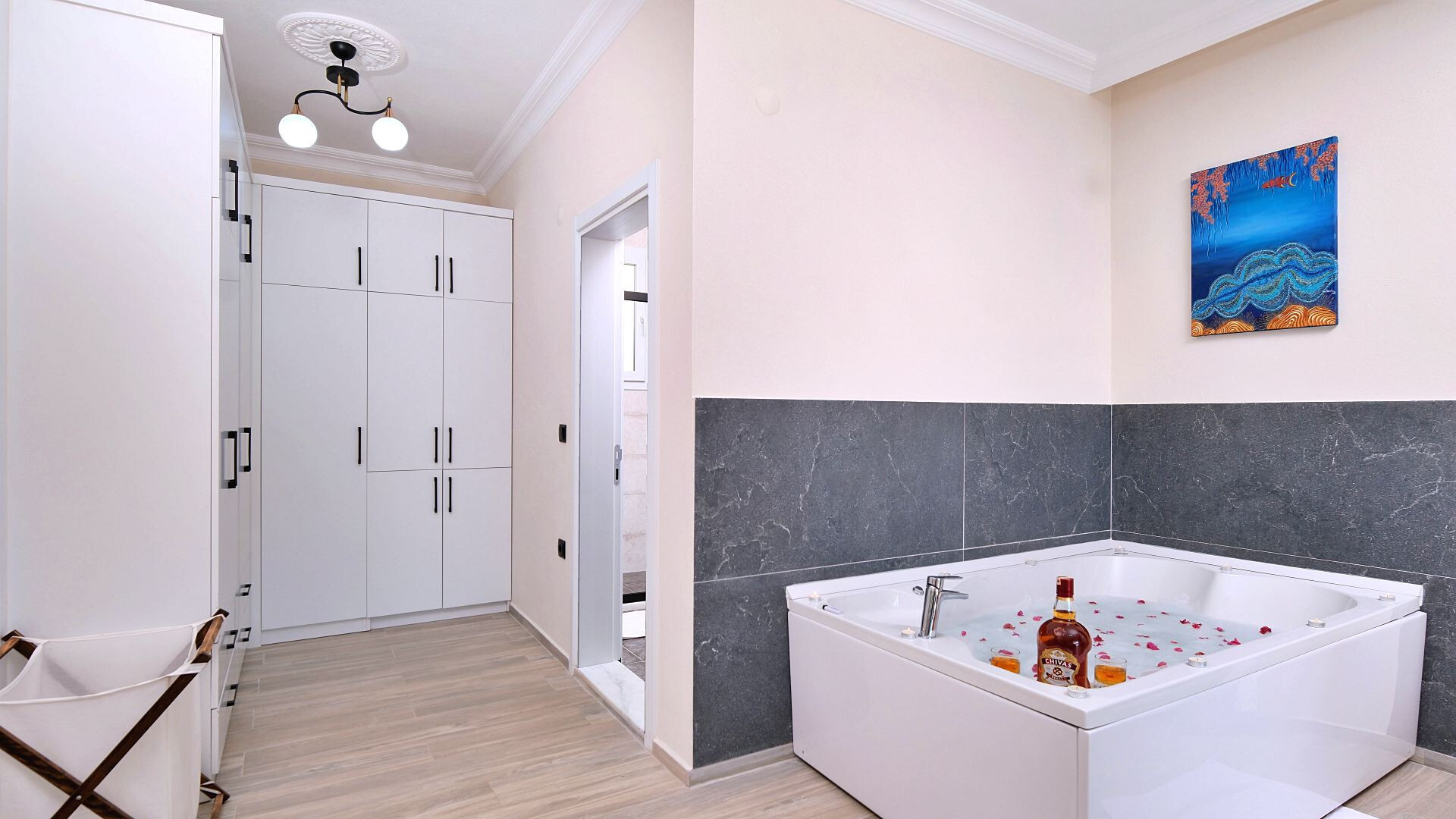 VBK70256 Villa Booking