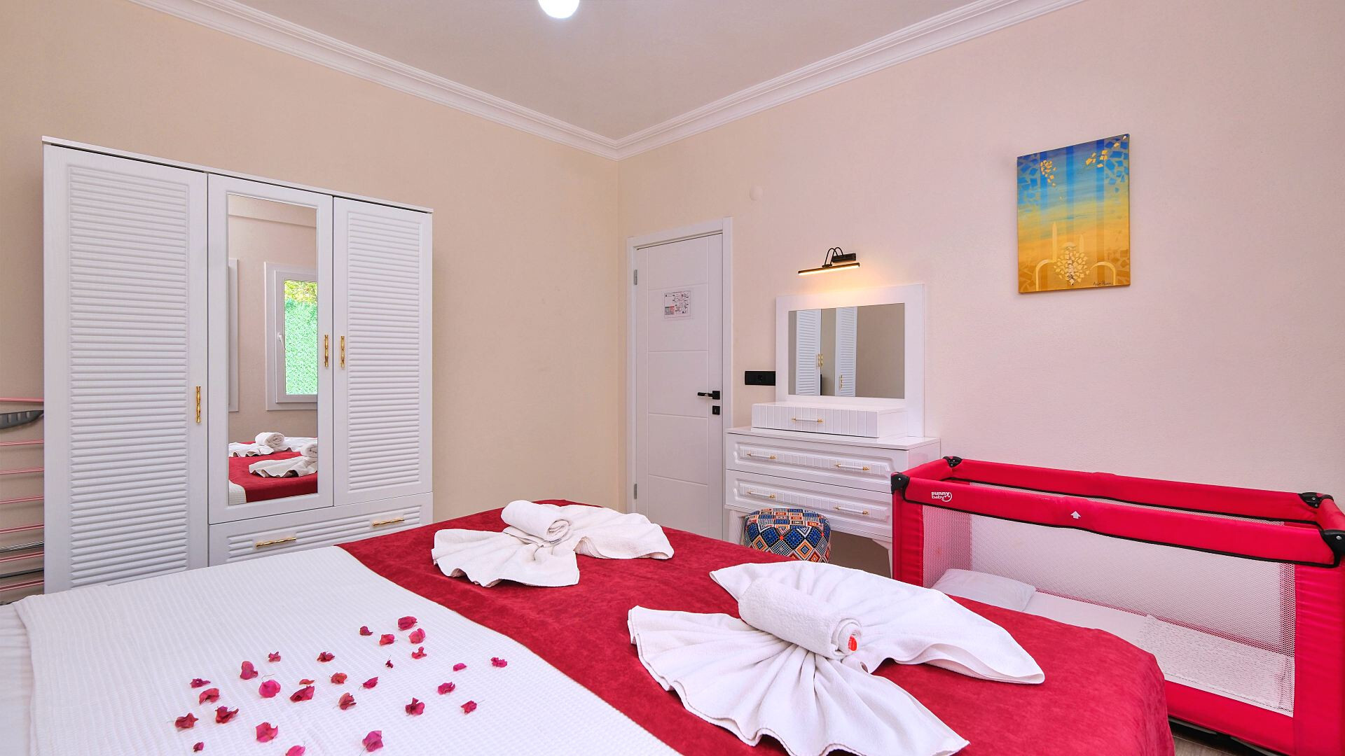 VBK70256 Villa Booking