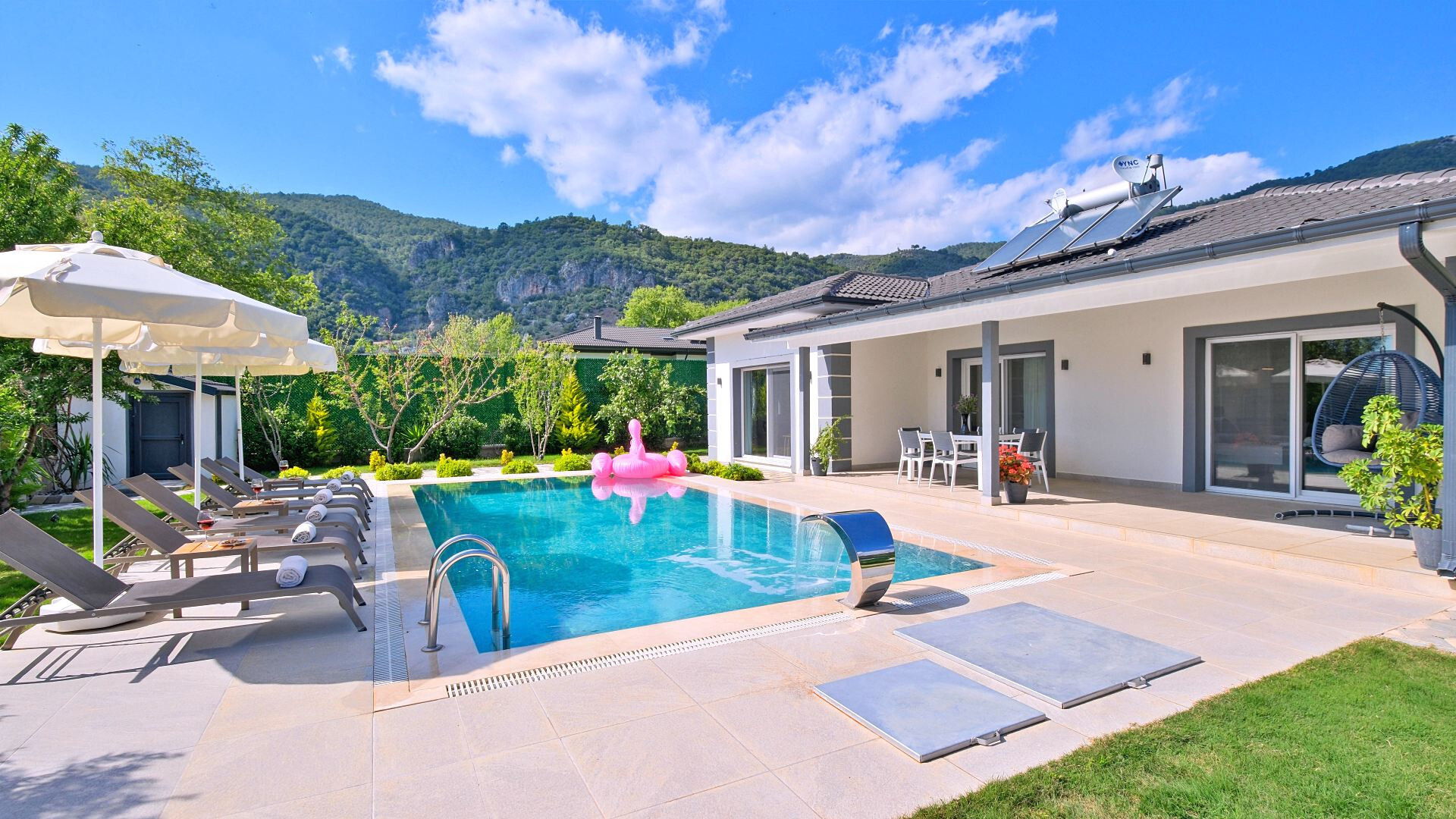 VBK70256 Villa Booking