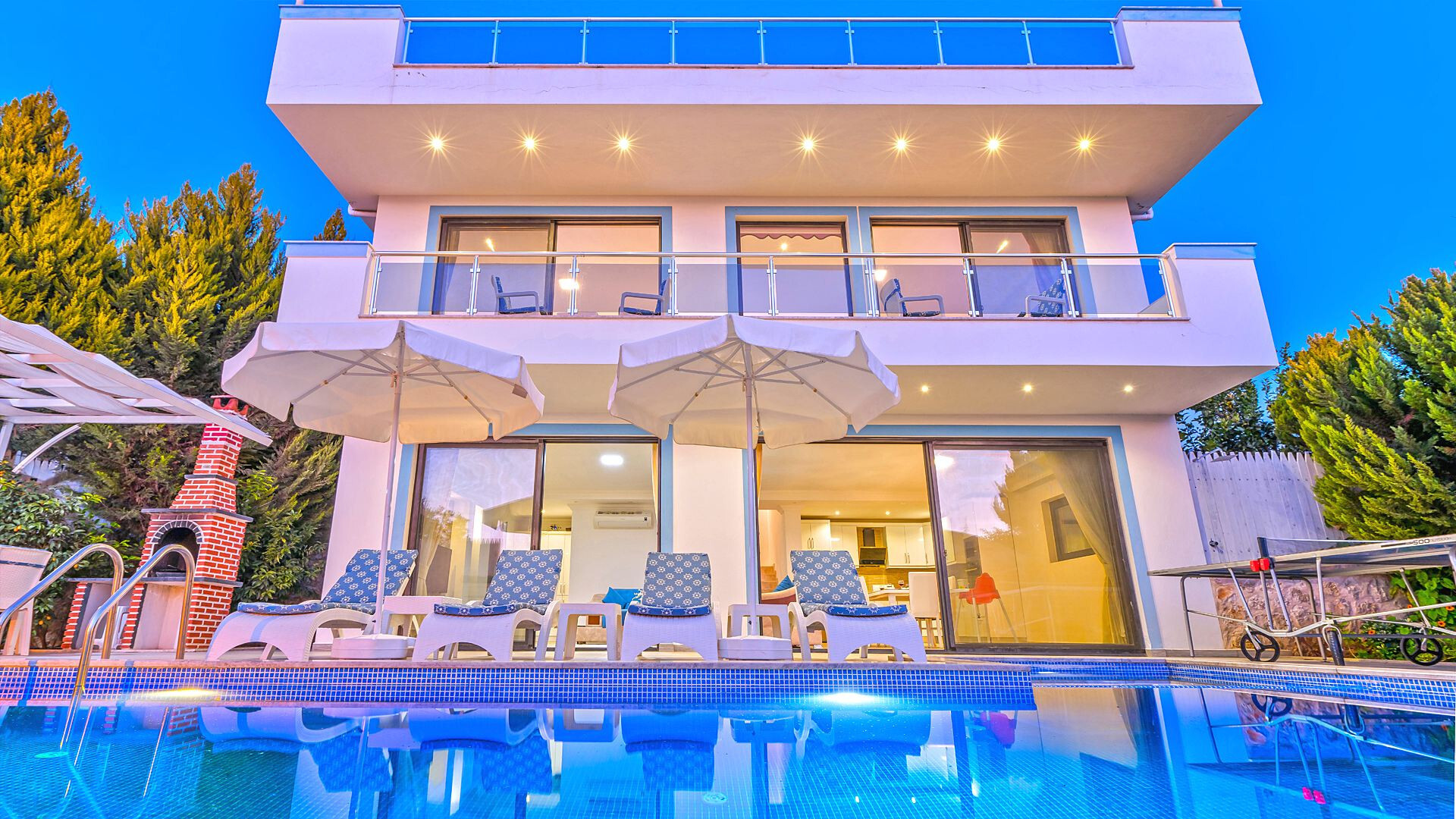 VBK51735 Villa Booking