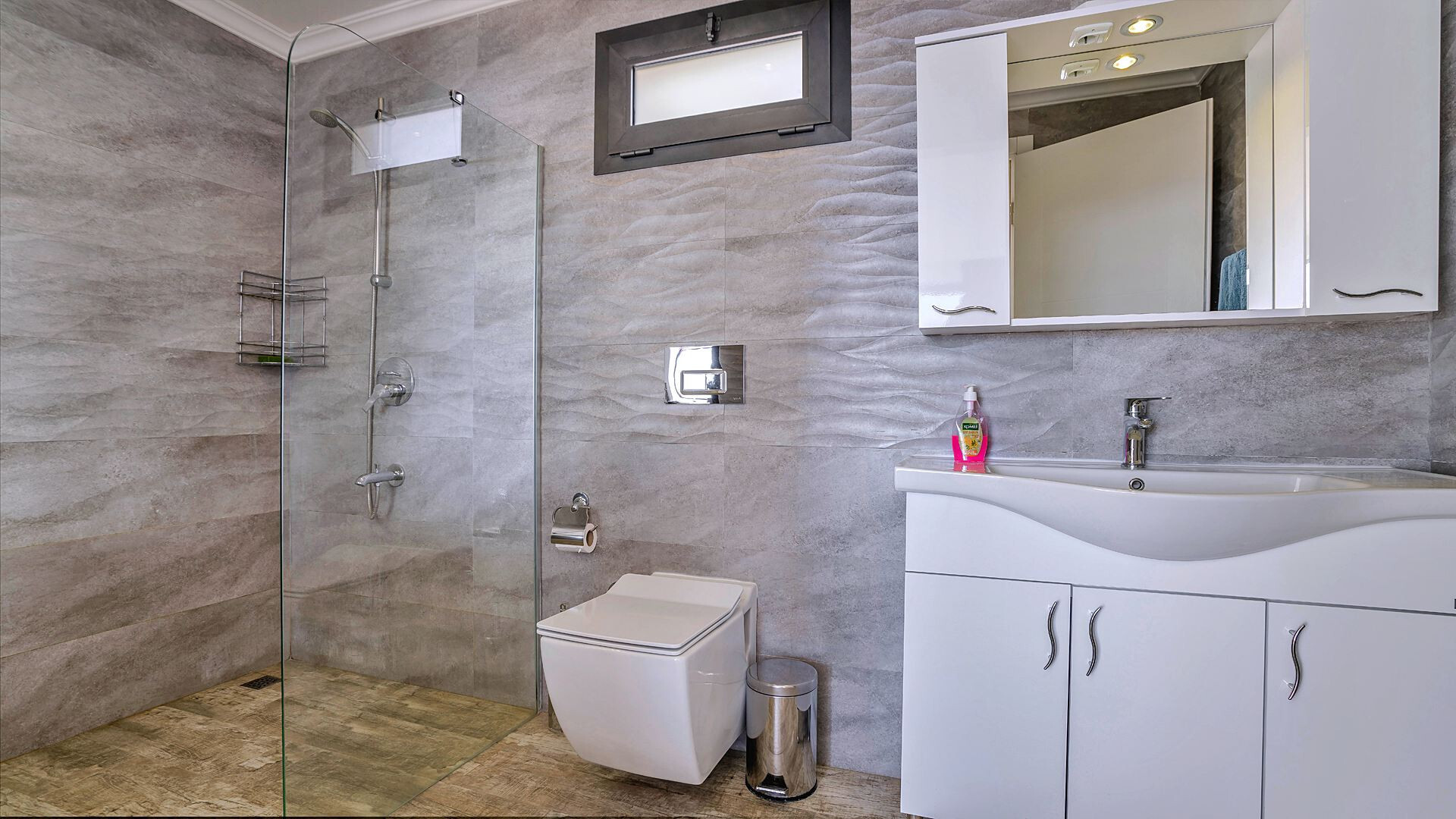 VBK51735 Villa Booking