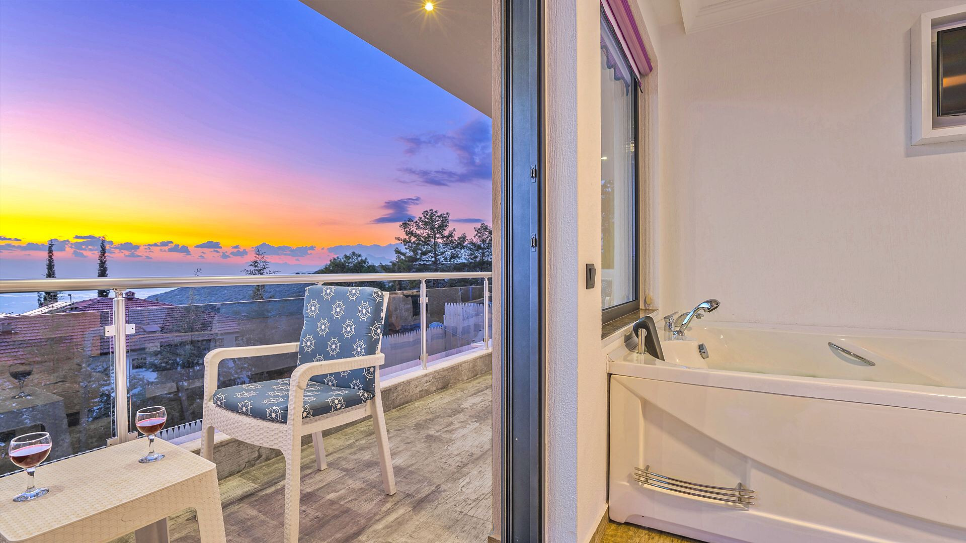 VBK51735 Villa Booking