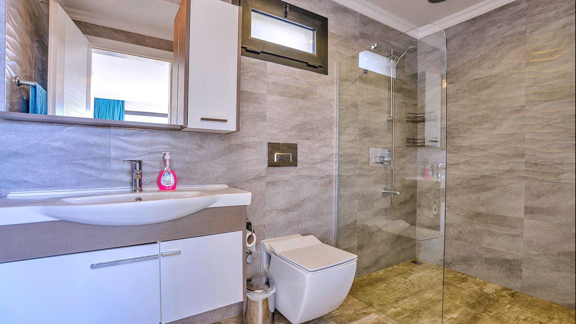 VBK51735 Villa Booking