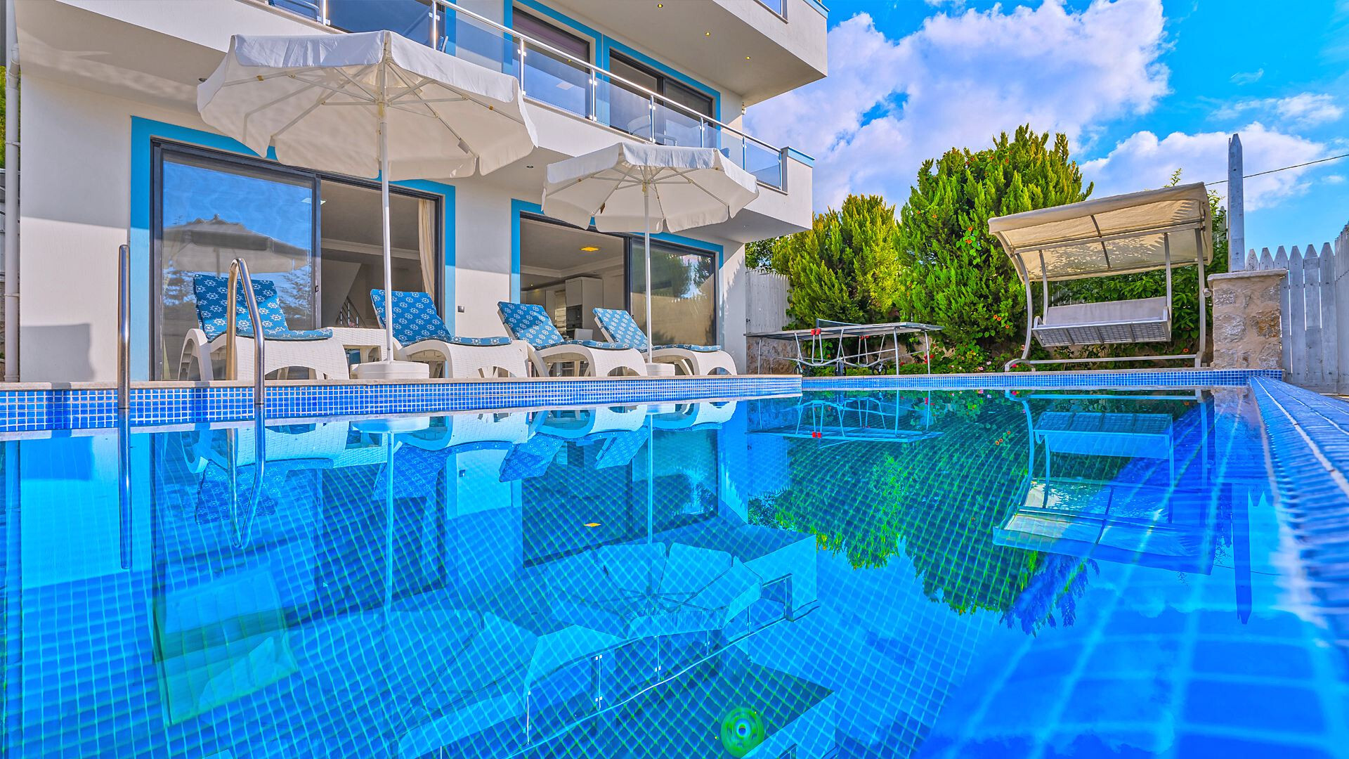 VBK51735 Villa Booking