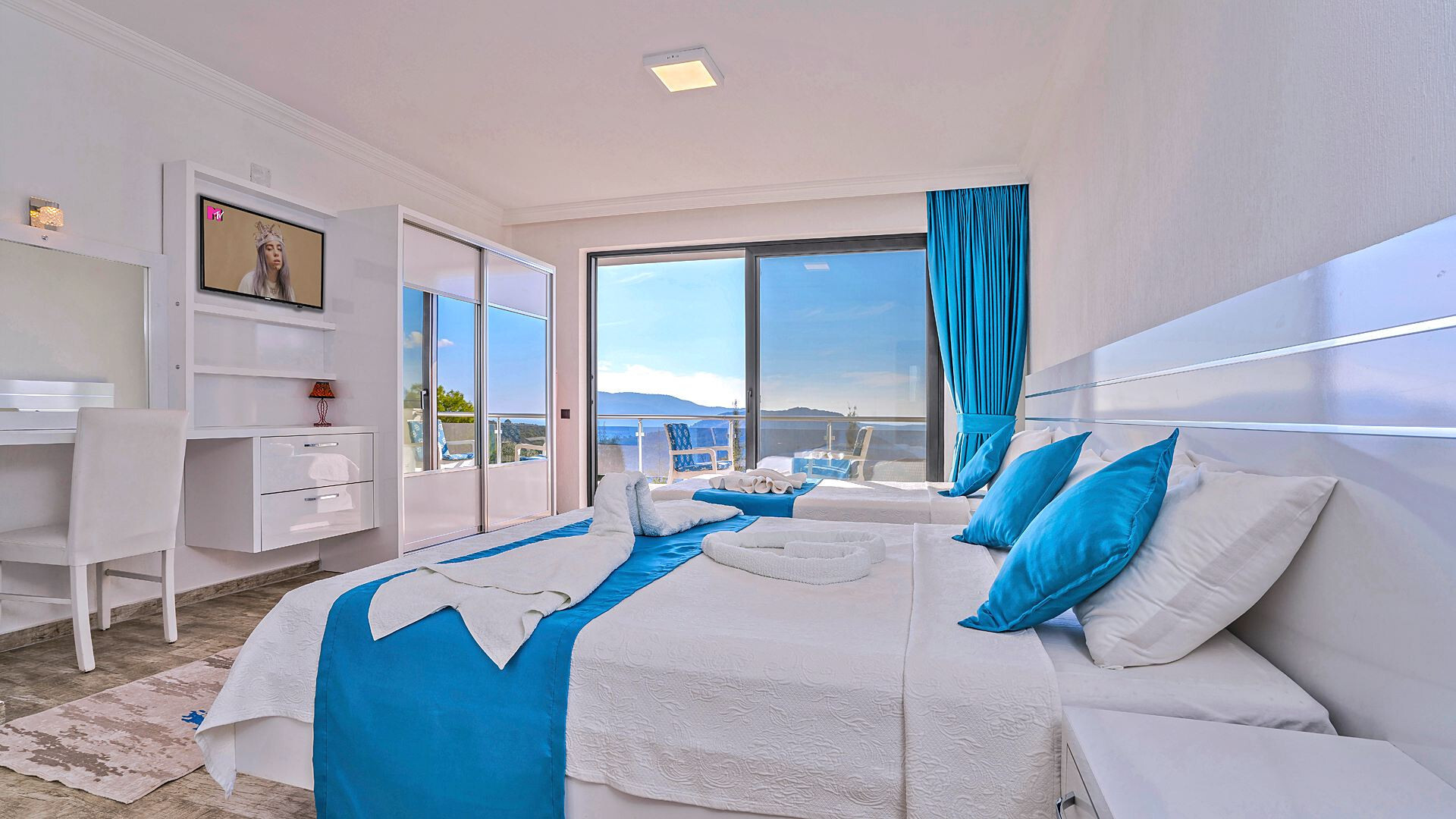 VBK51735 Villa Booking