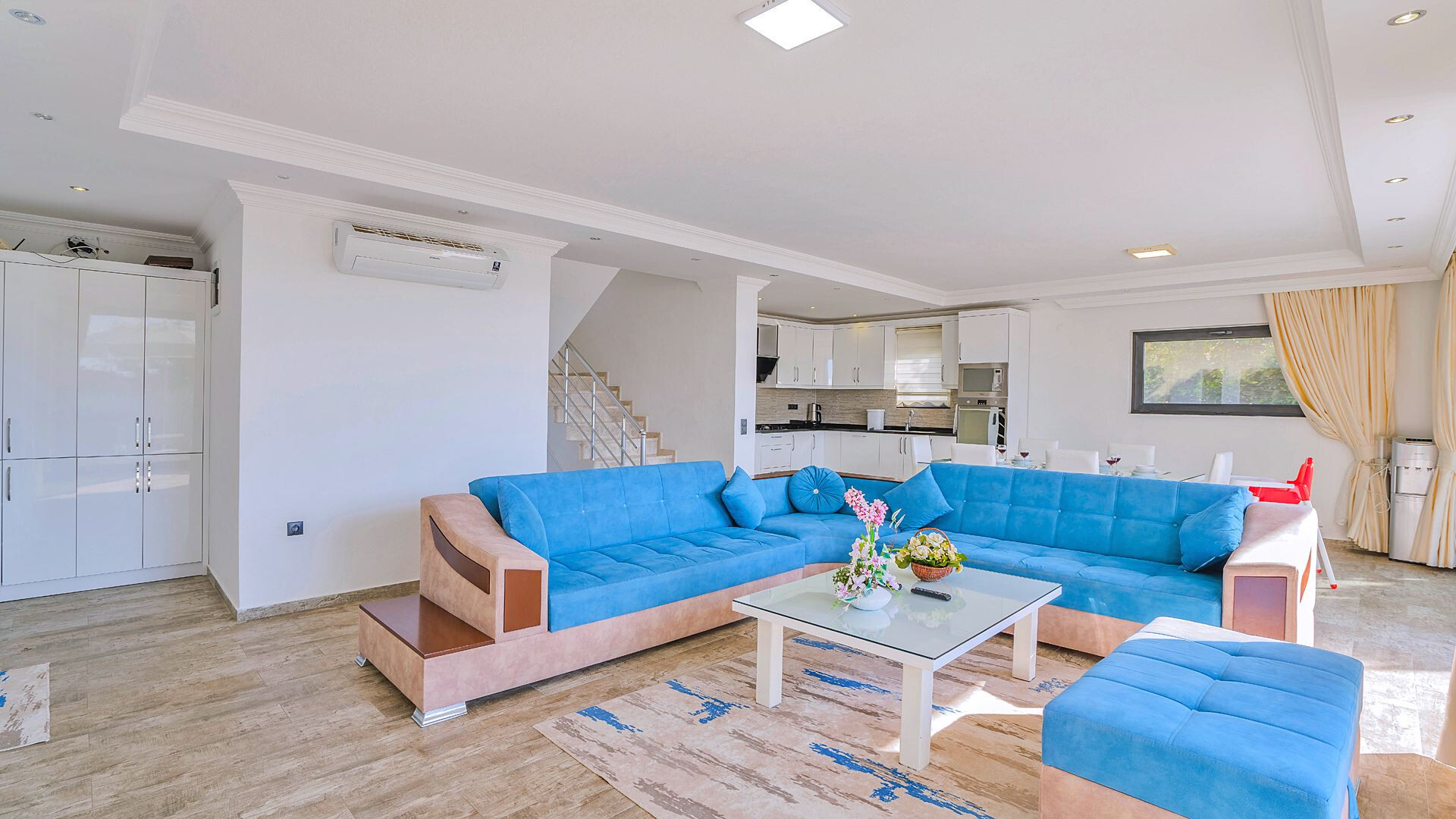 VBK51735 Villa Booking