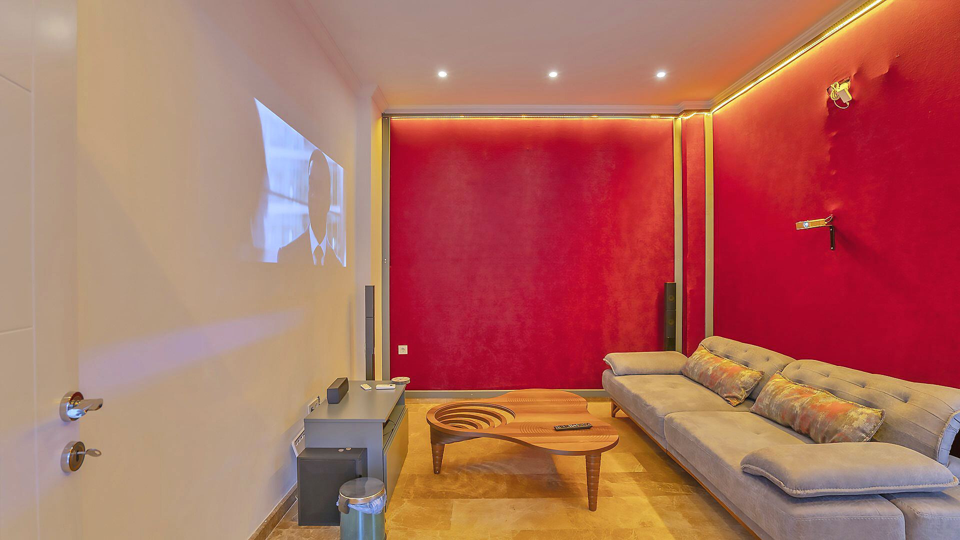 VBK61954 Villa Booking