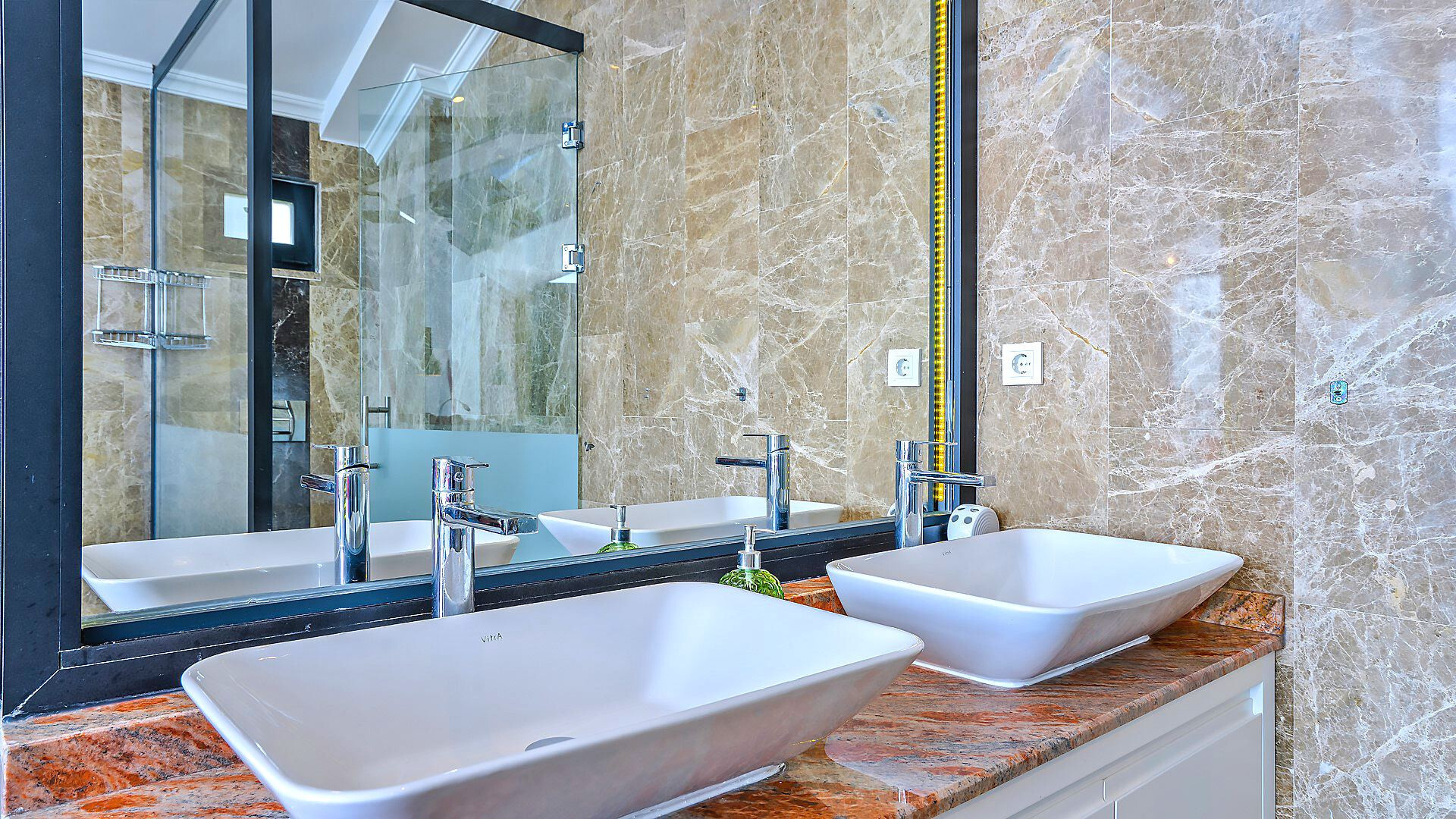 VBK61954 Villa Booking