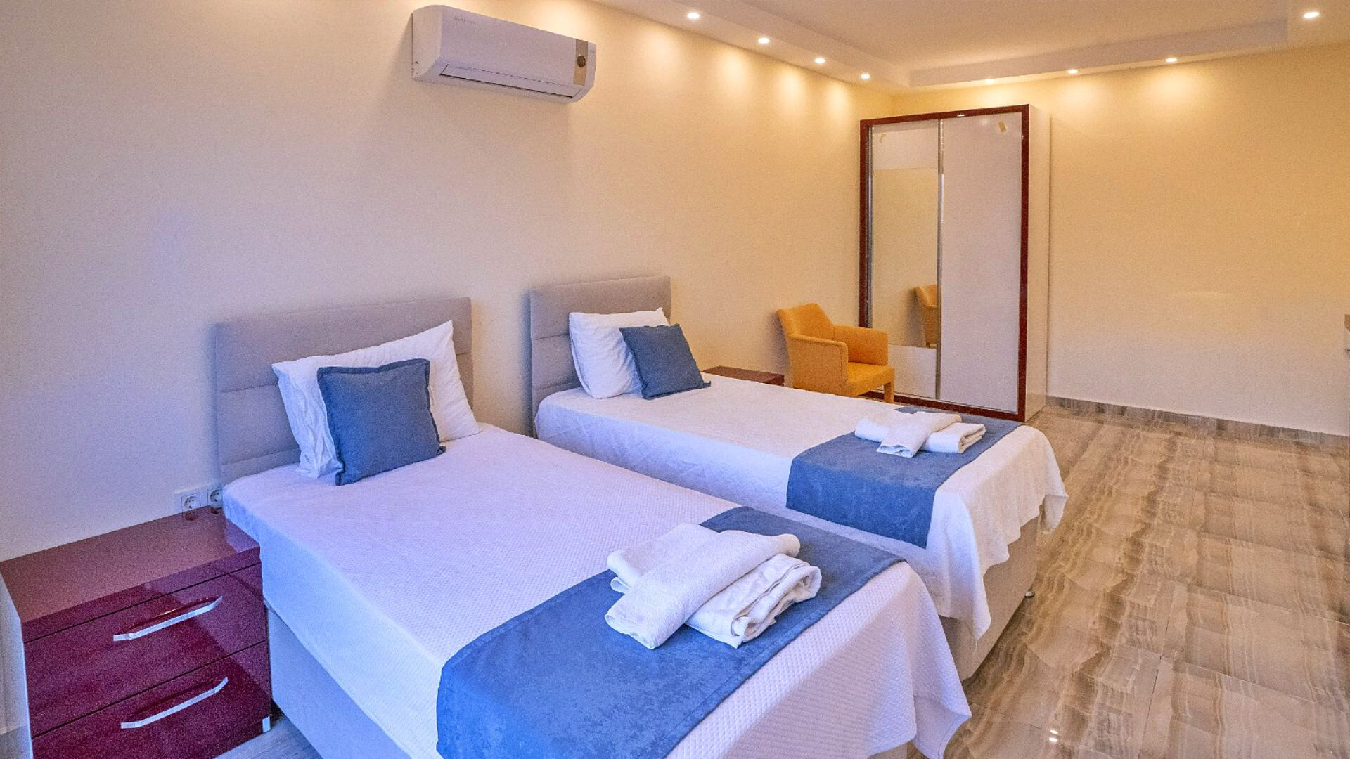 VBK29180 Villa Booking