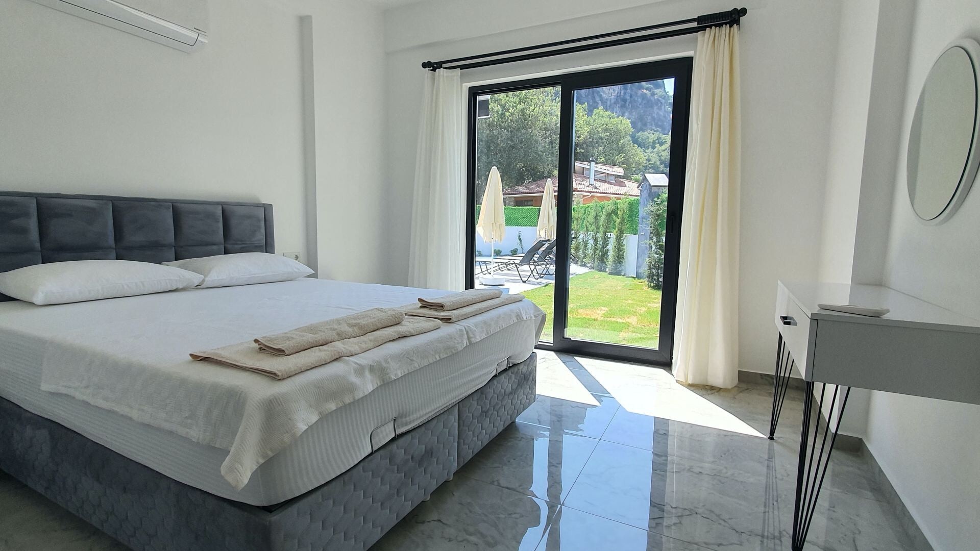 VBK32810 Villa Booking