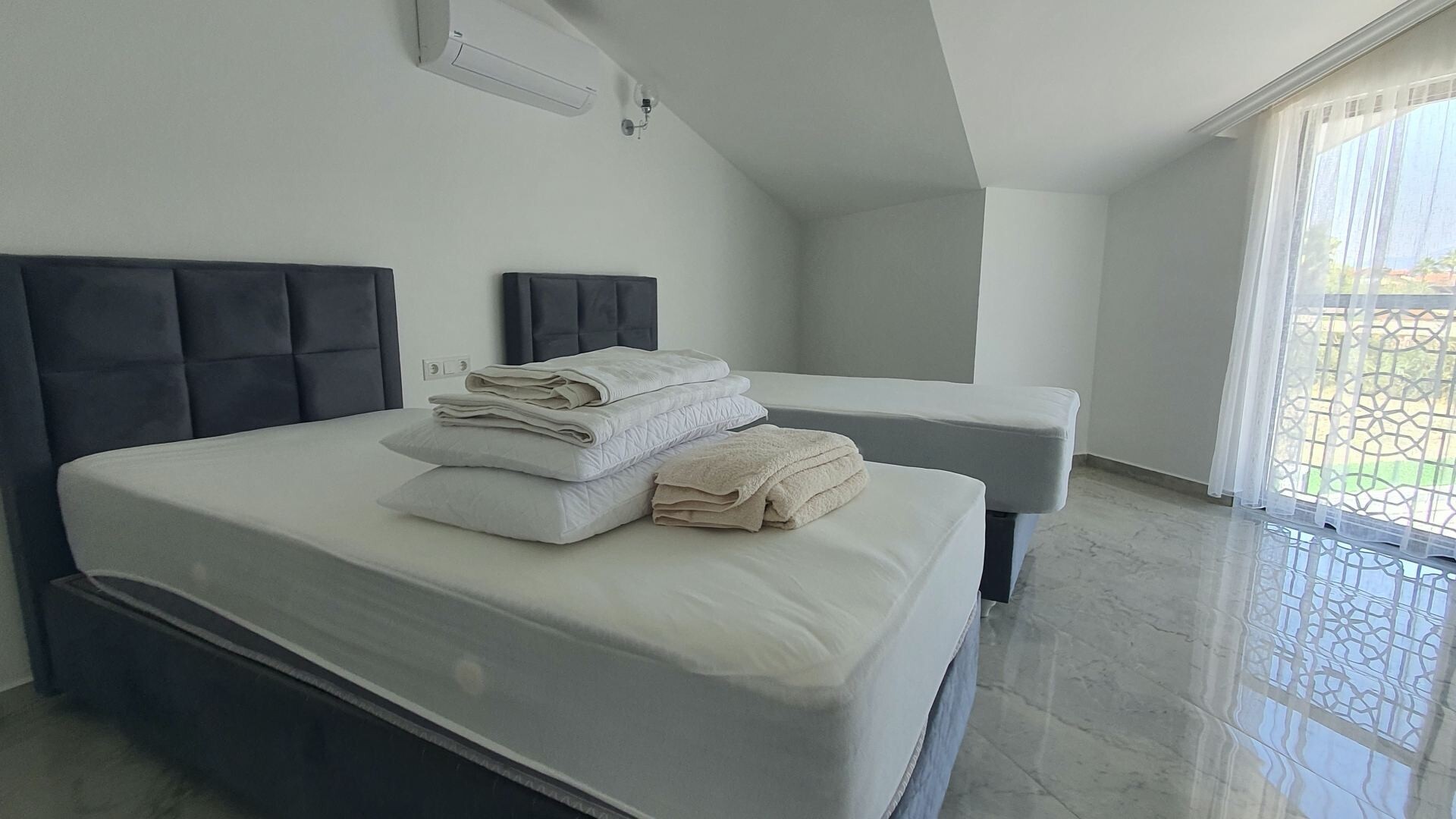 VBK32810 Villa Booking