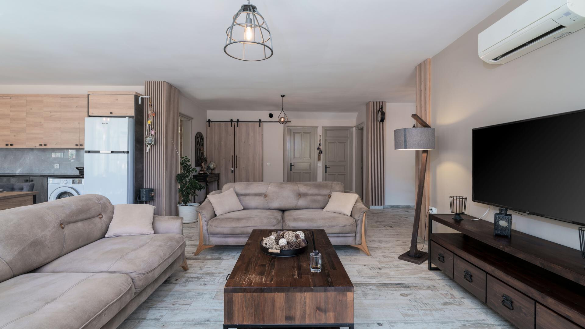 VBK20267 Villa Booking