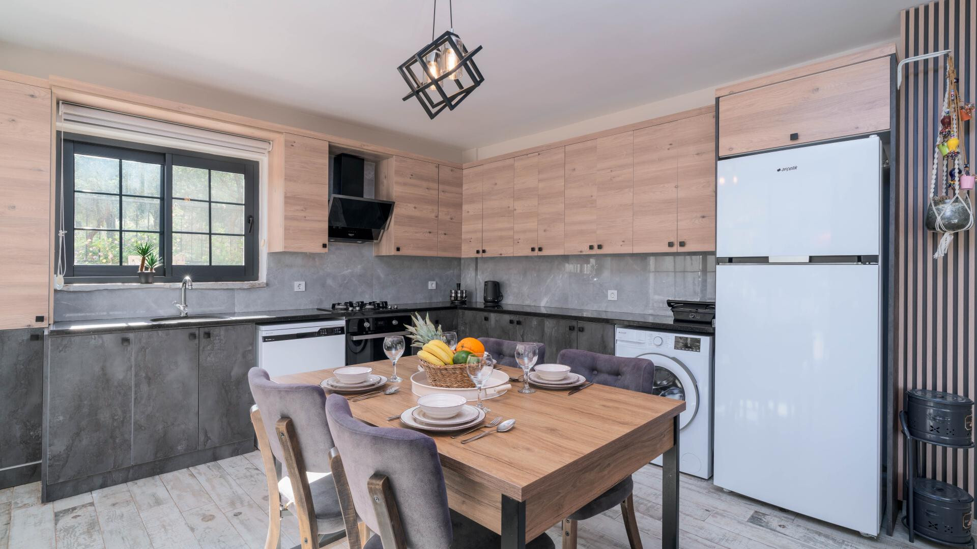 VBK20267 Villa Booking