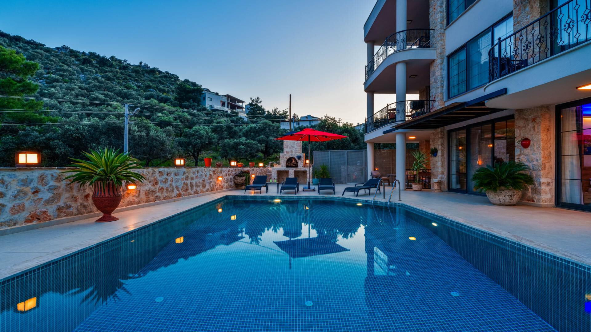 VBK20267 Villa Booking