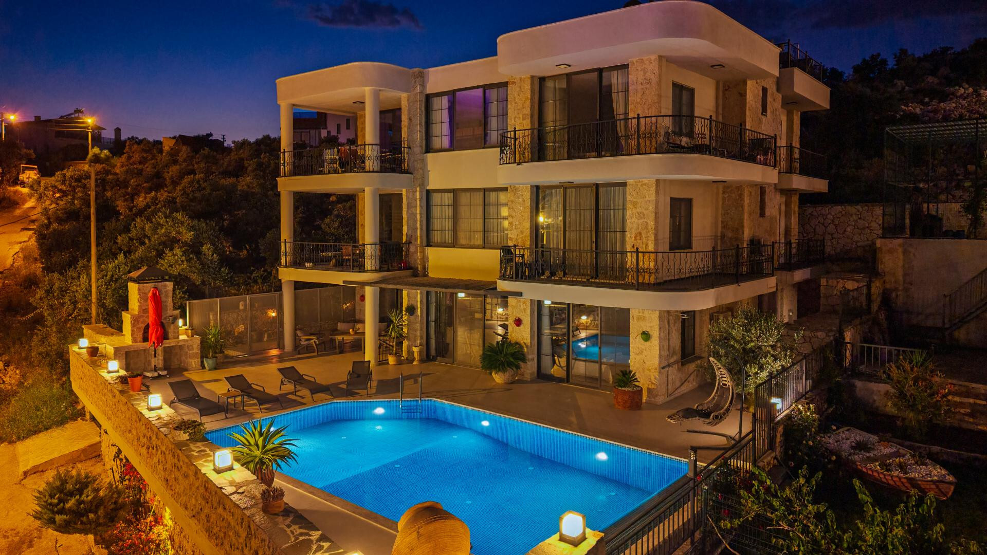 VBK20267 Villa Booking