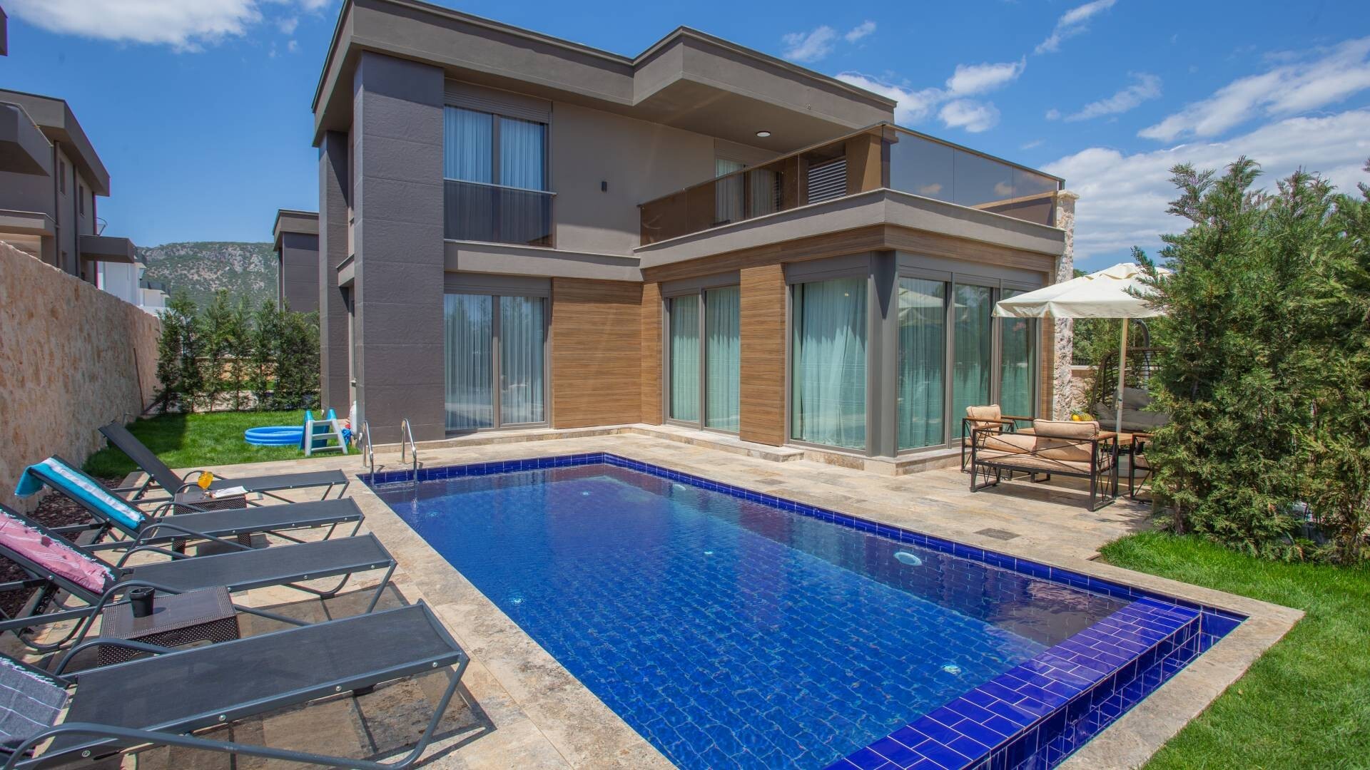 VBK10714 Villa Booking