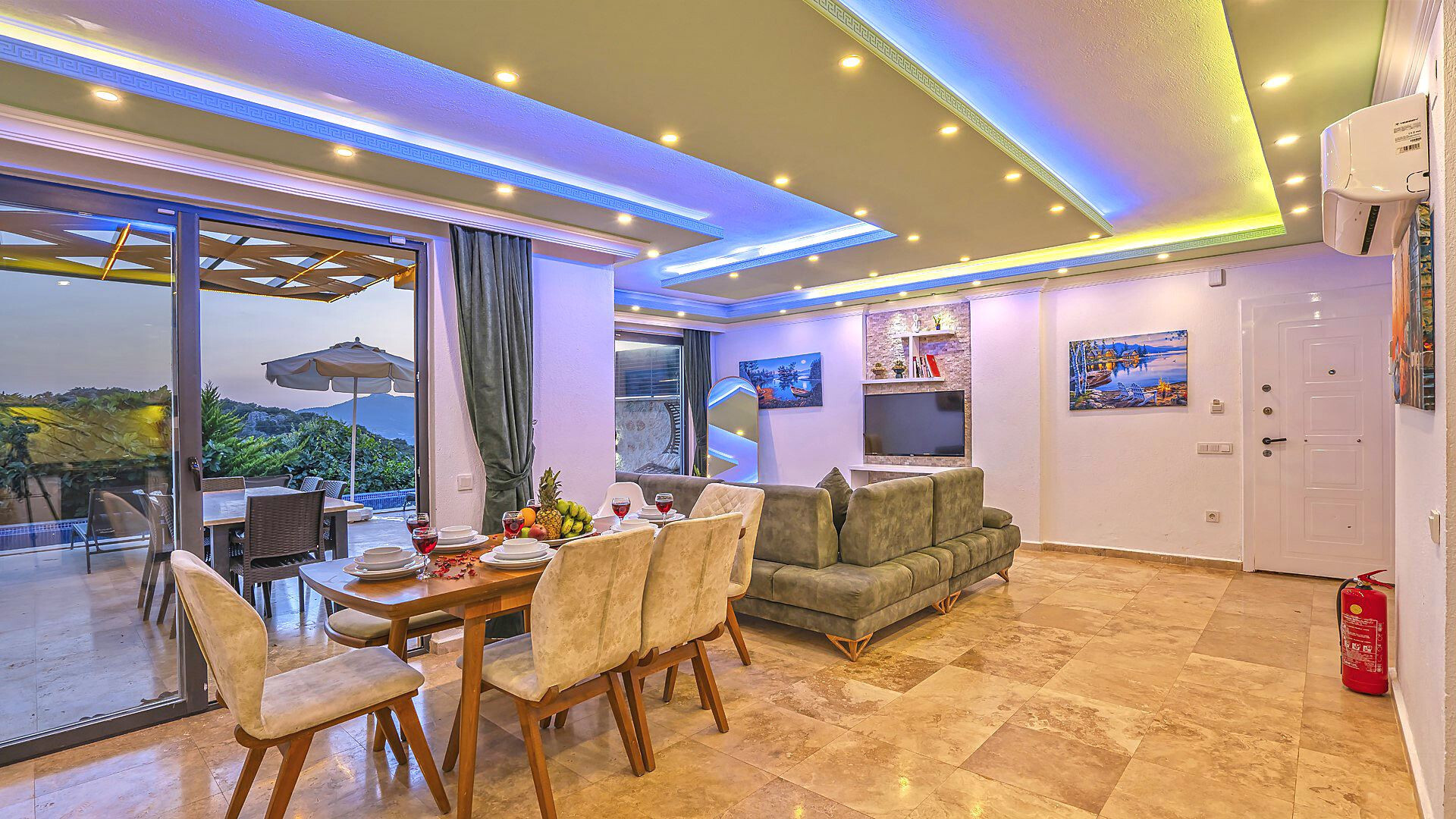 VBK60941 Villa Booking