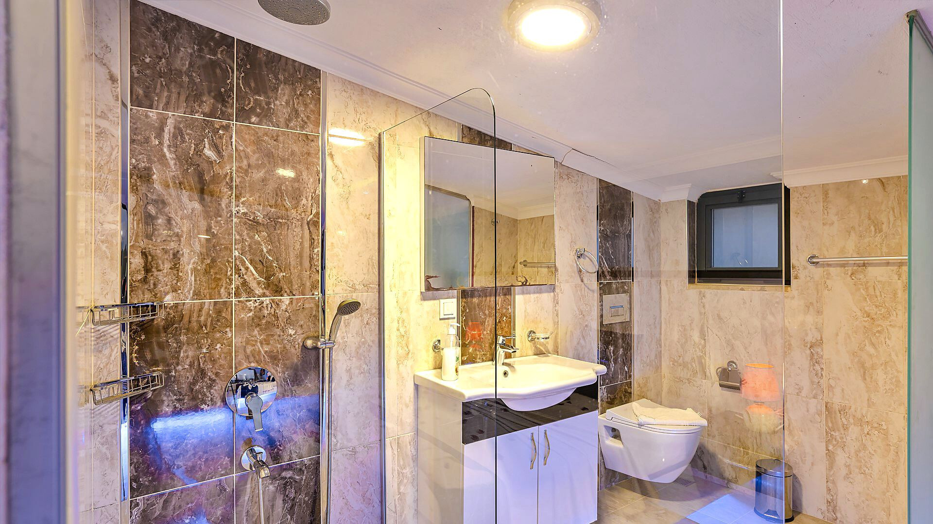 VBK60941 Villa Booking