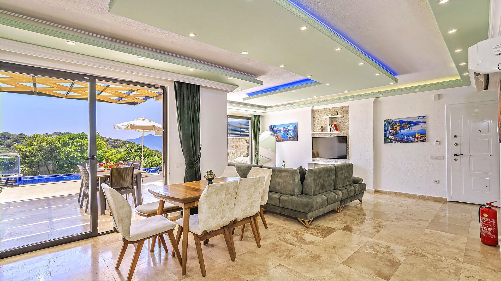 VBK60941 Villa Booking