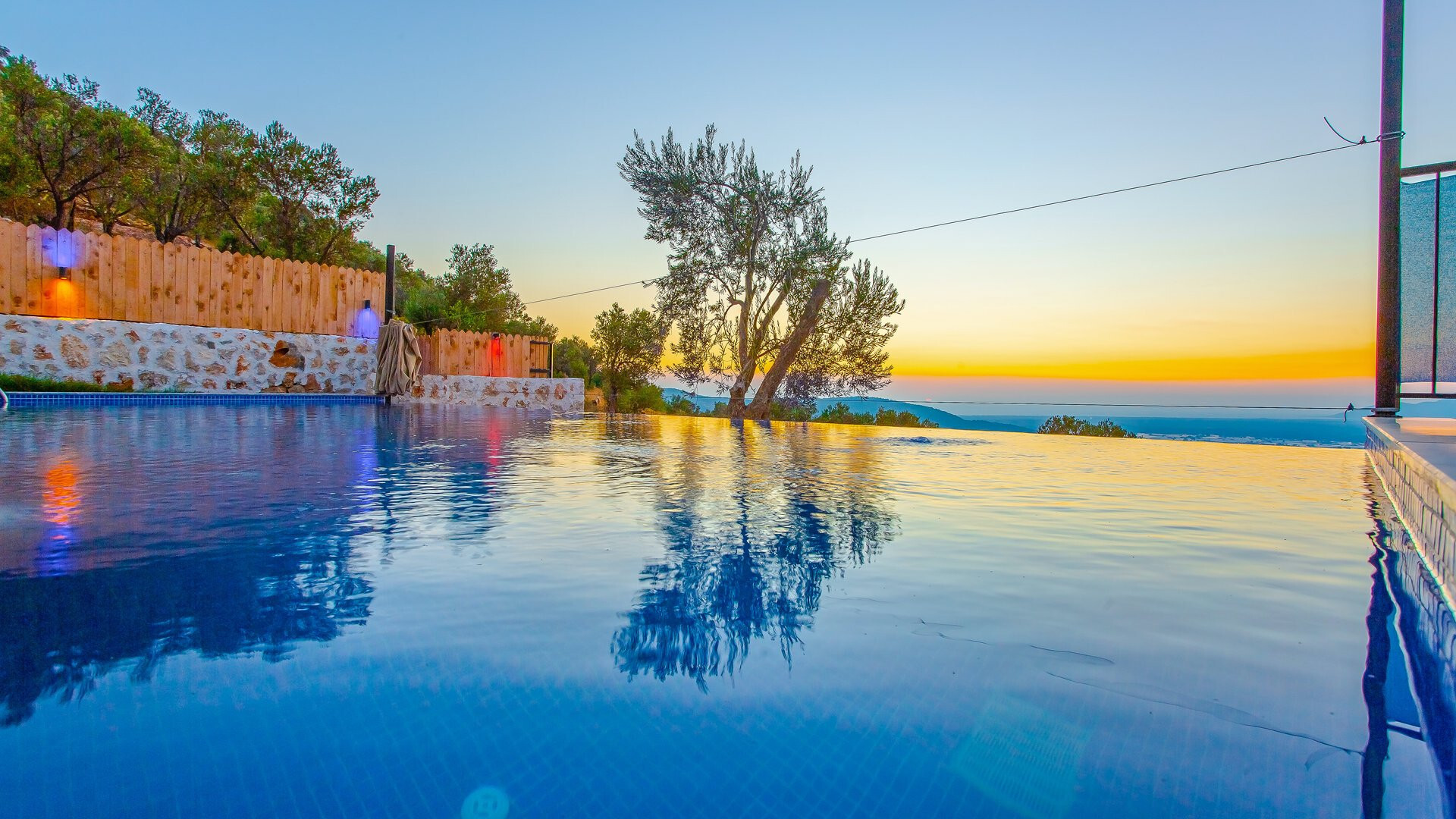 VBK15390 Villa Booking