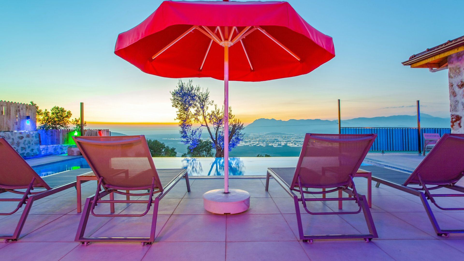 VBK15390 Villa Booking