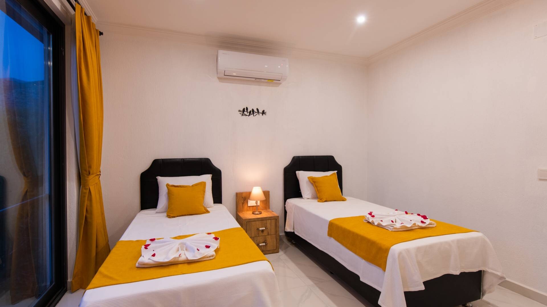 VBK88741 Villa Booking