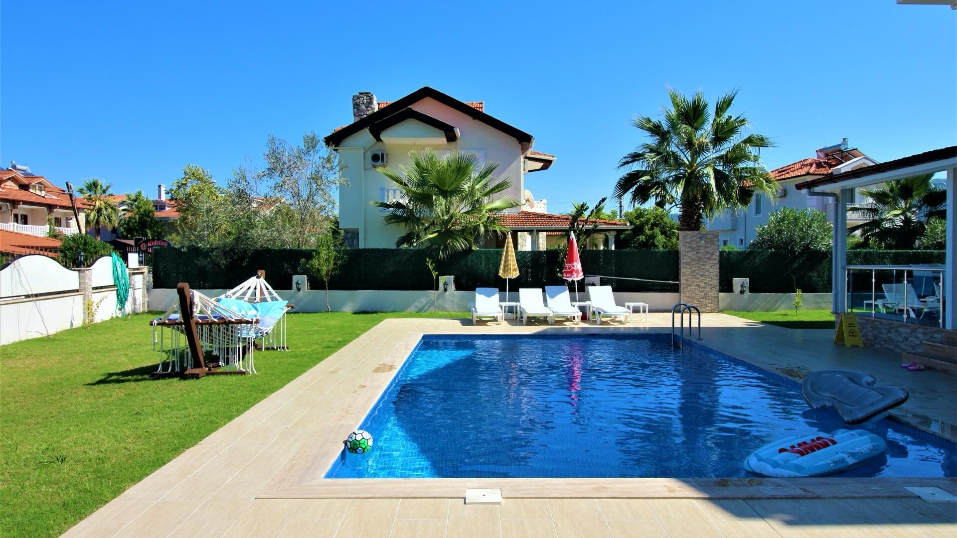 VBK56443 Villa Booking