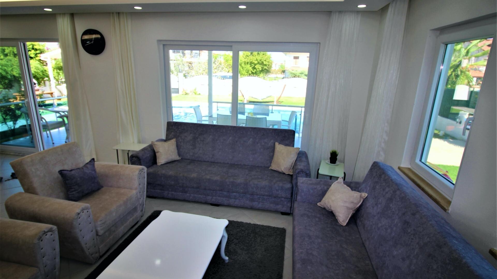 VBK56443 Villa Booking