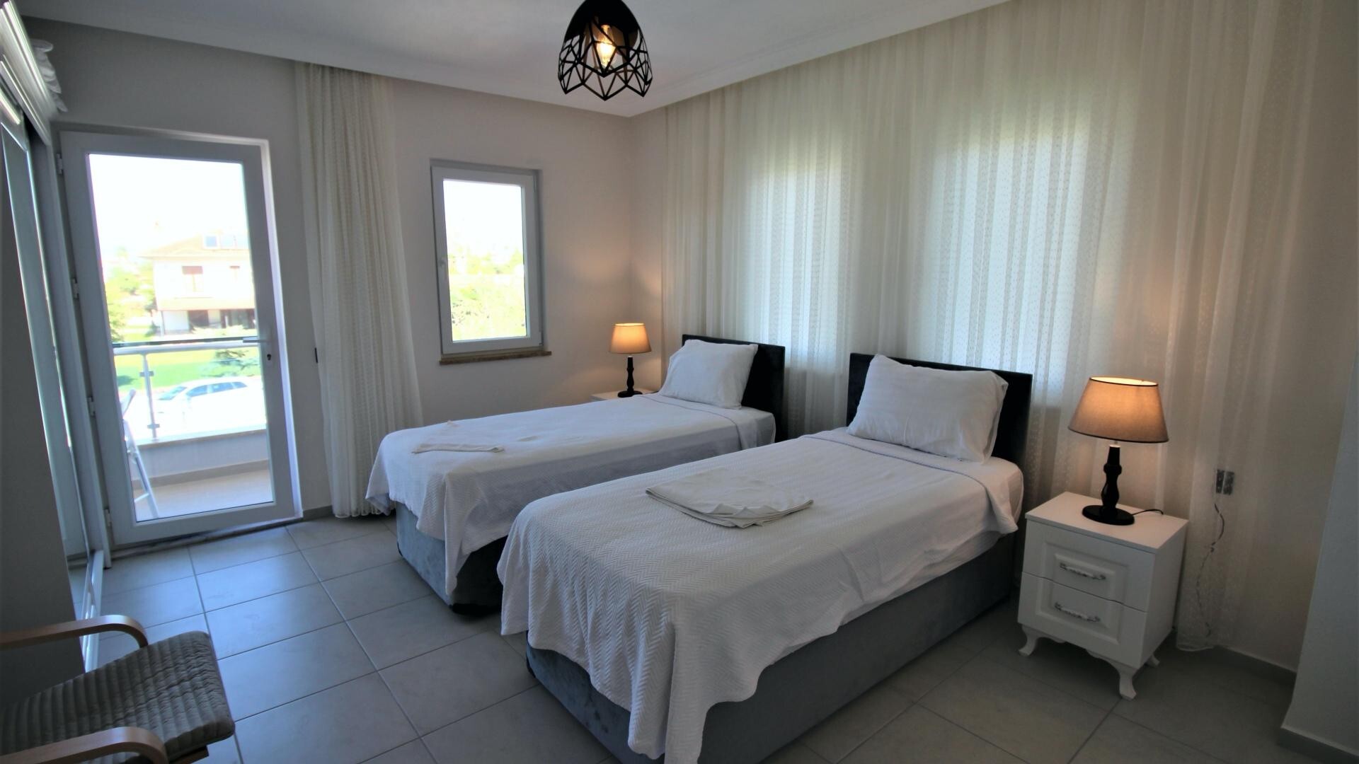 VBK56443 Villa Booking