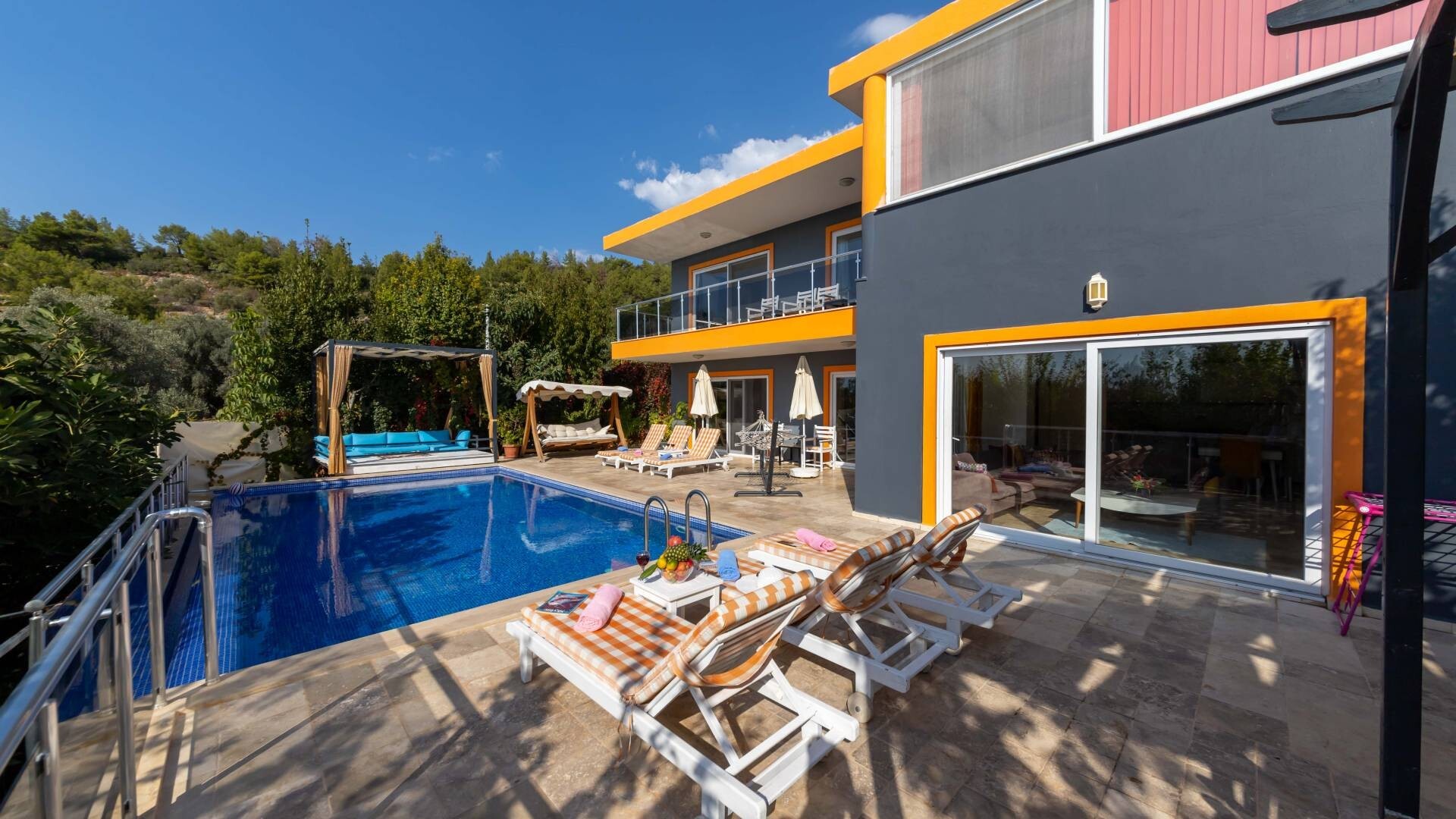VBK51111 Villa Booking