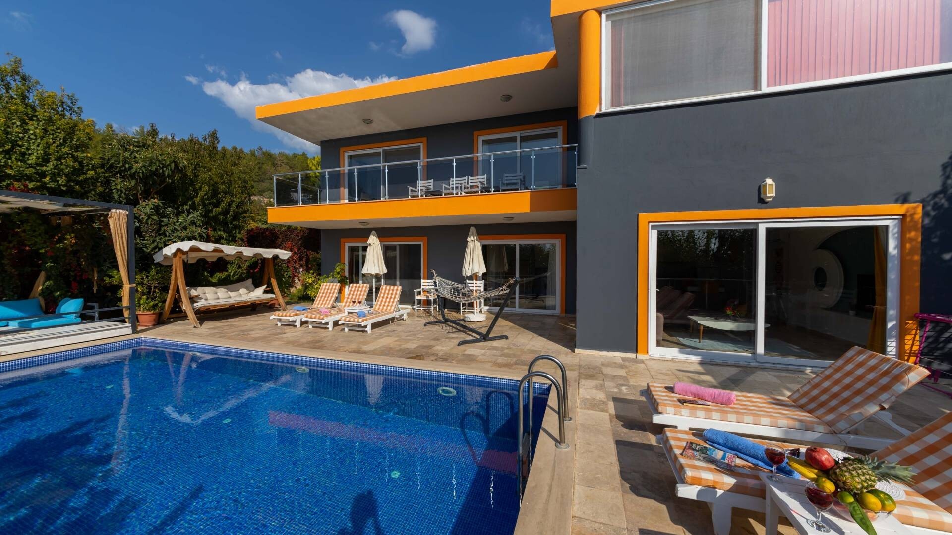 VBK51111 Villa Booking