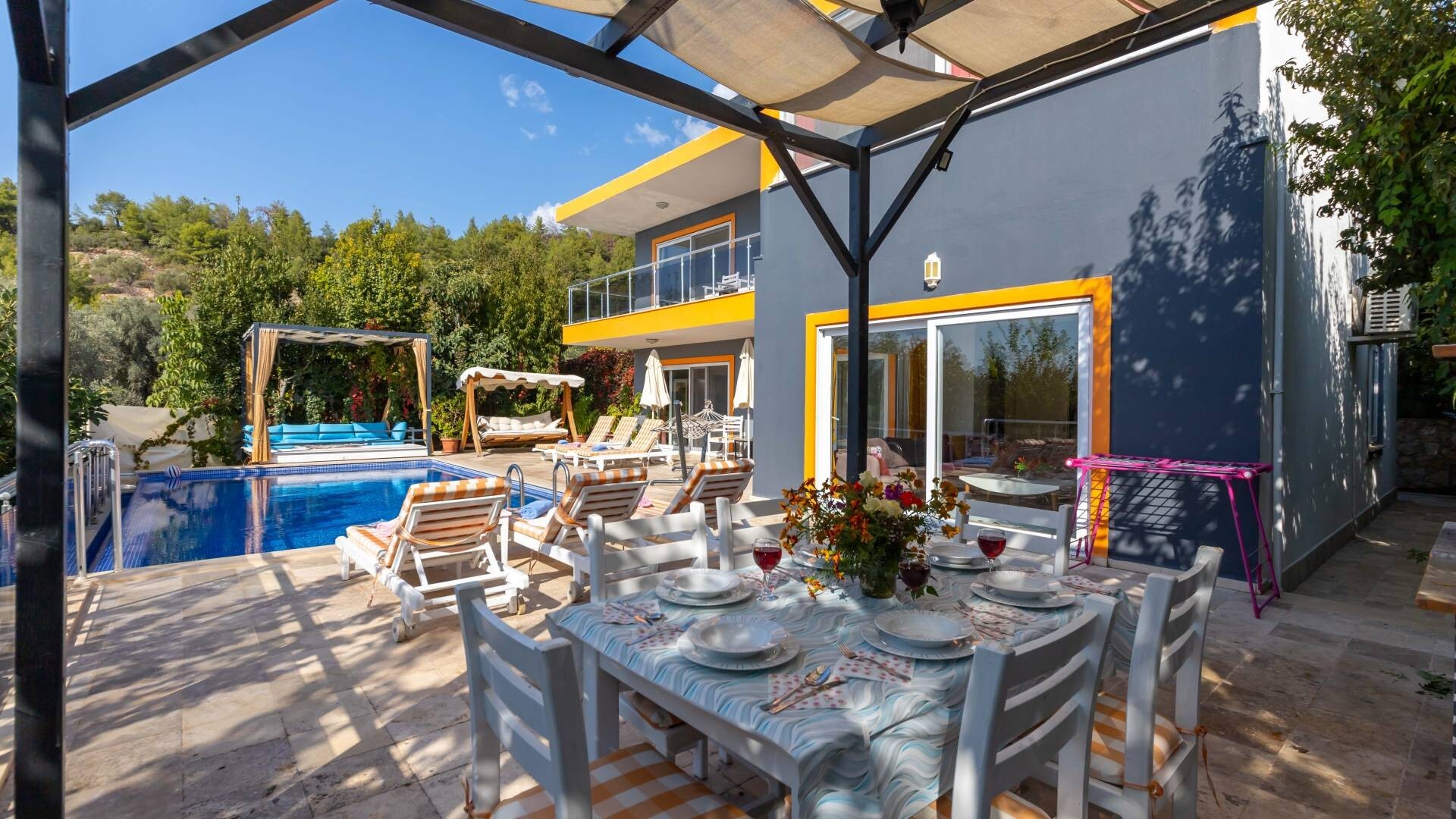 VBK51111 Villa Booking