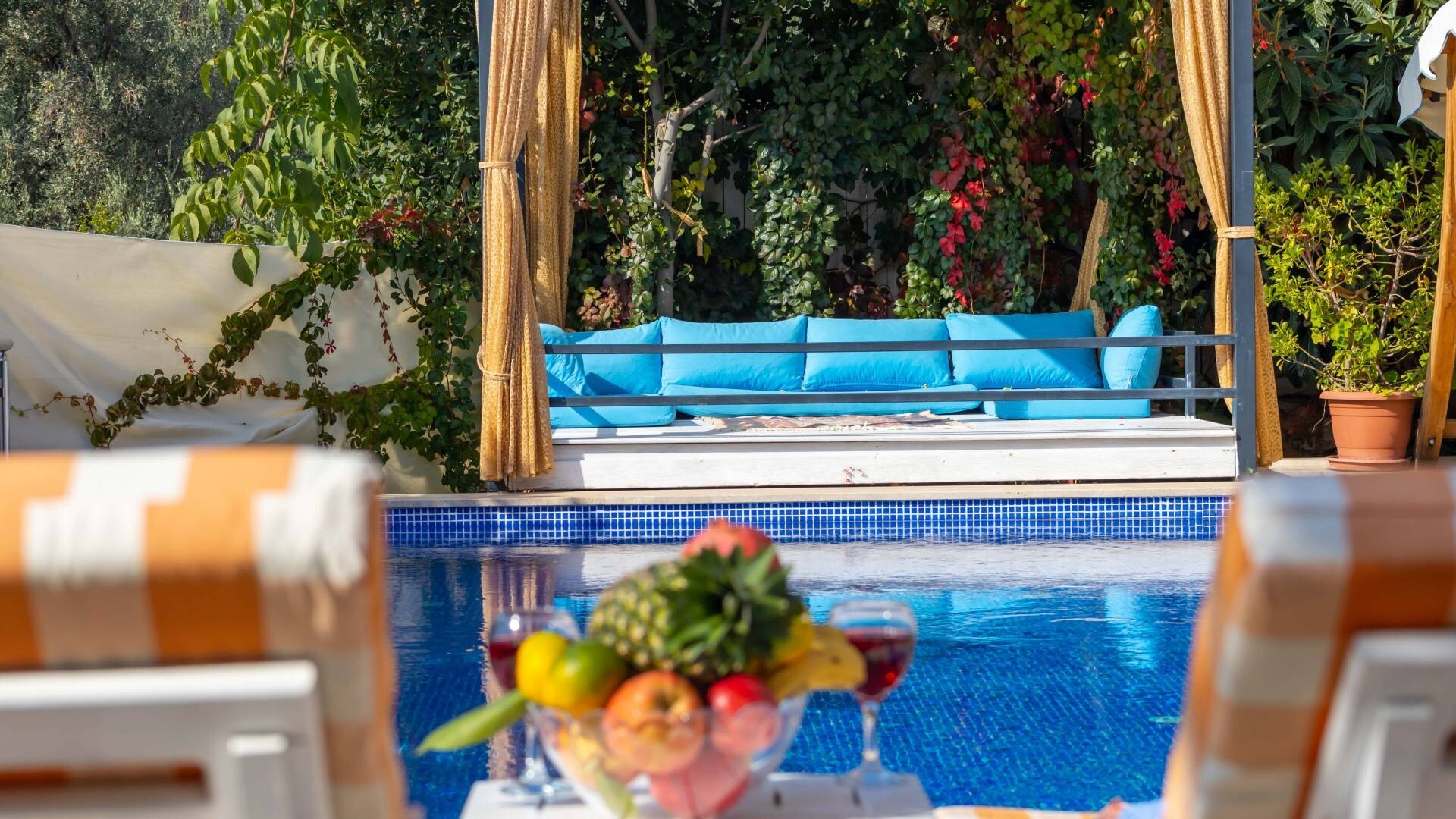VBK51111 Villa Booking
