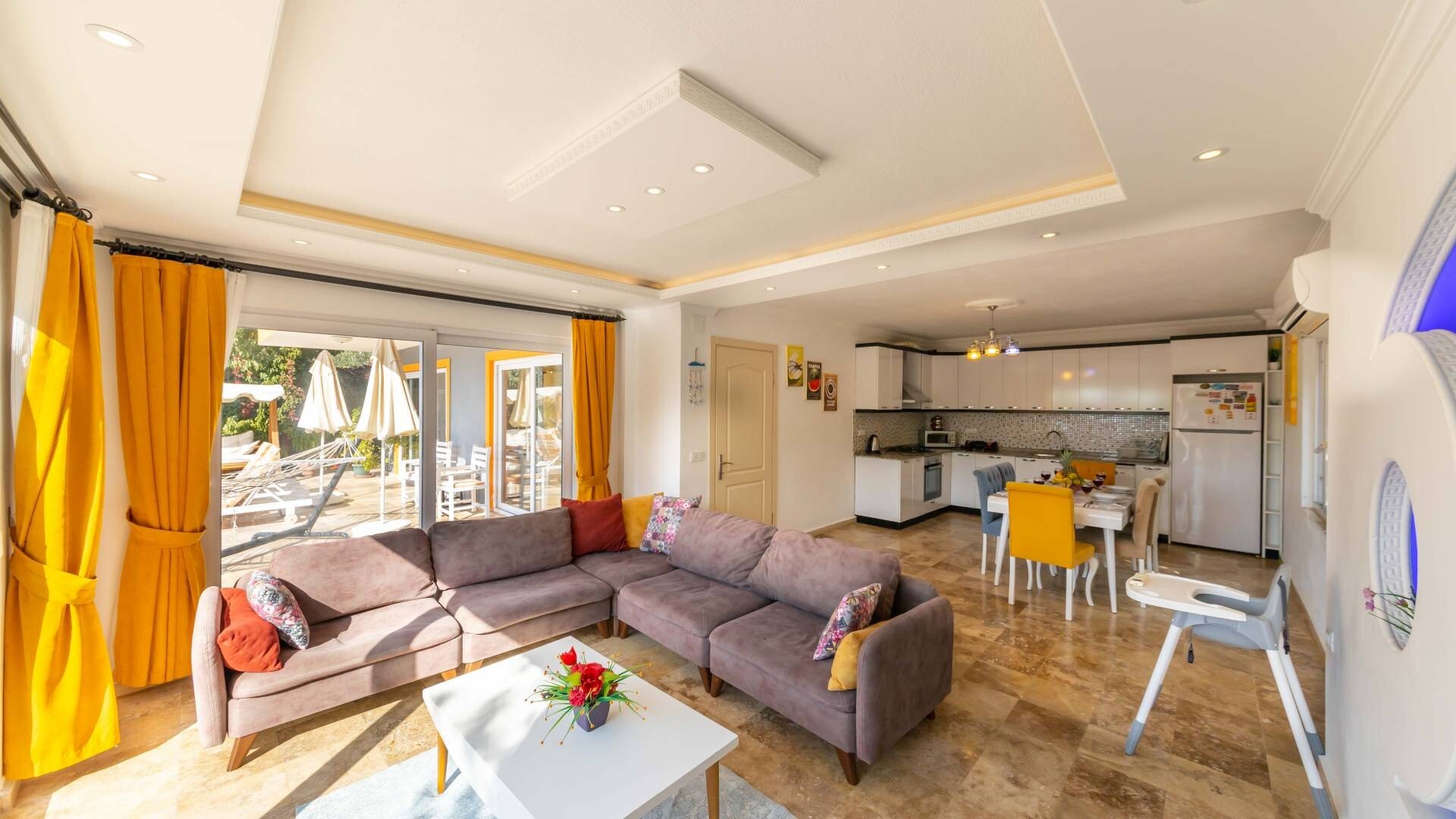 VBK51111 Villa Booking