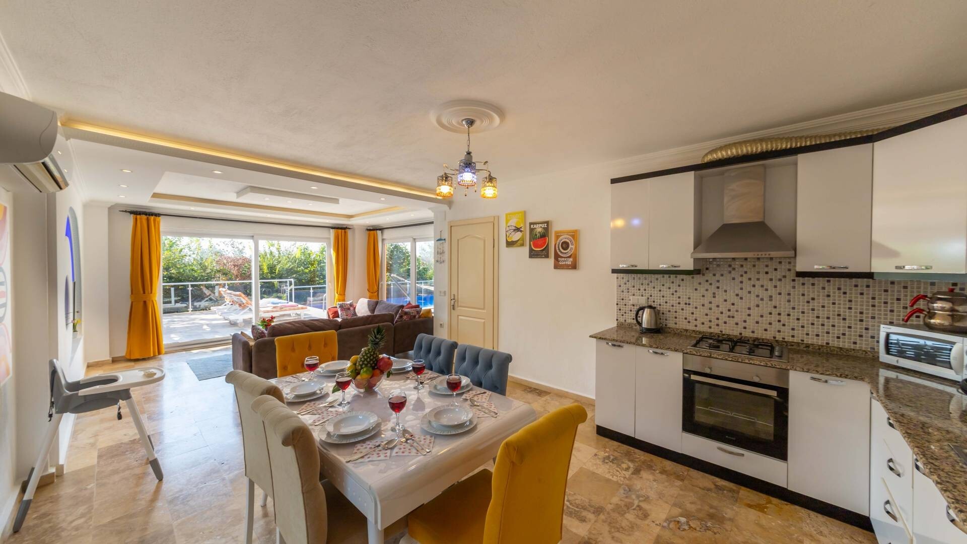 VBK51111 Villa Booking
