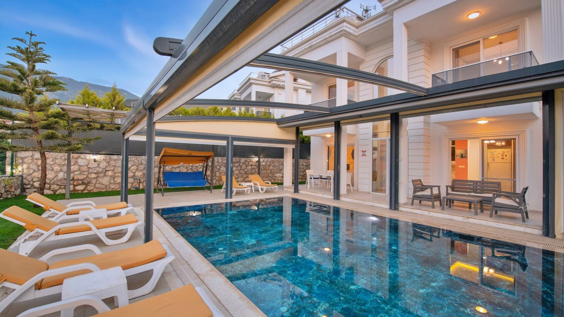 VBK63049 Villa Booking
