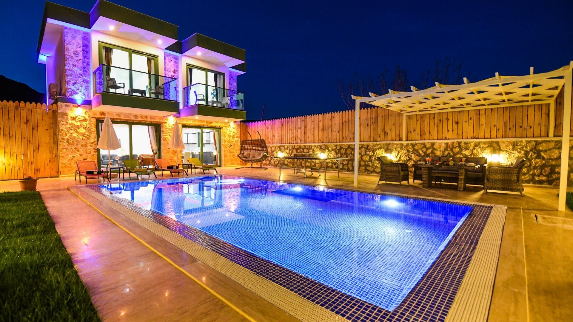 VBK70425 Villa Booking