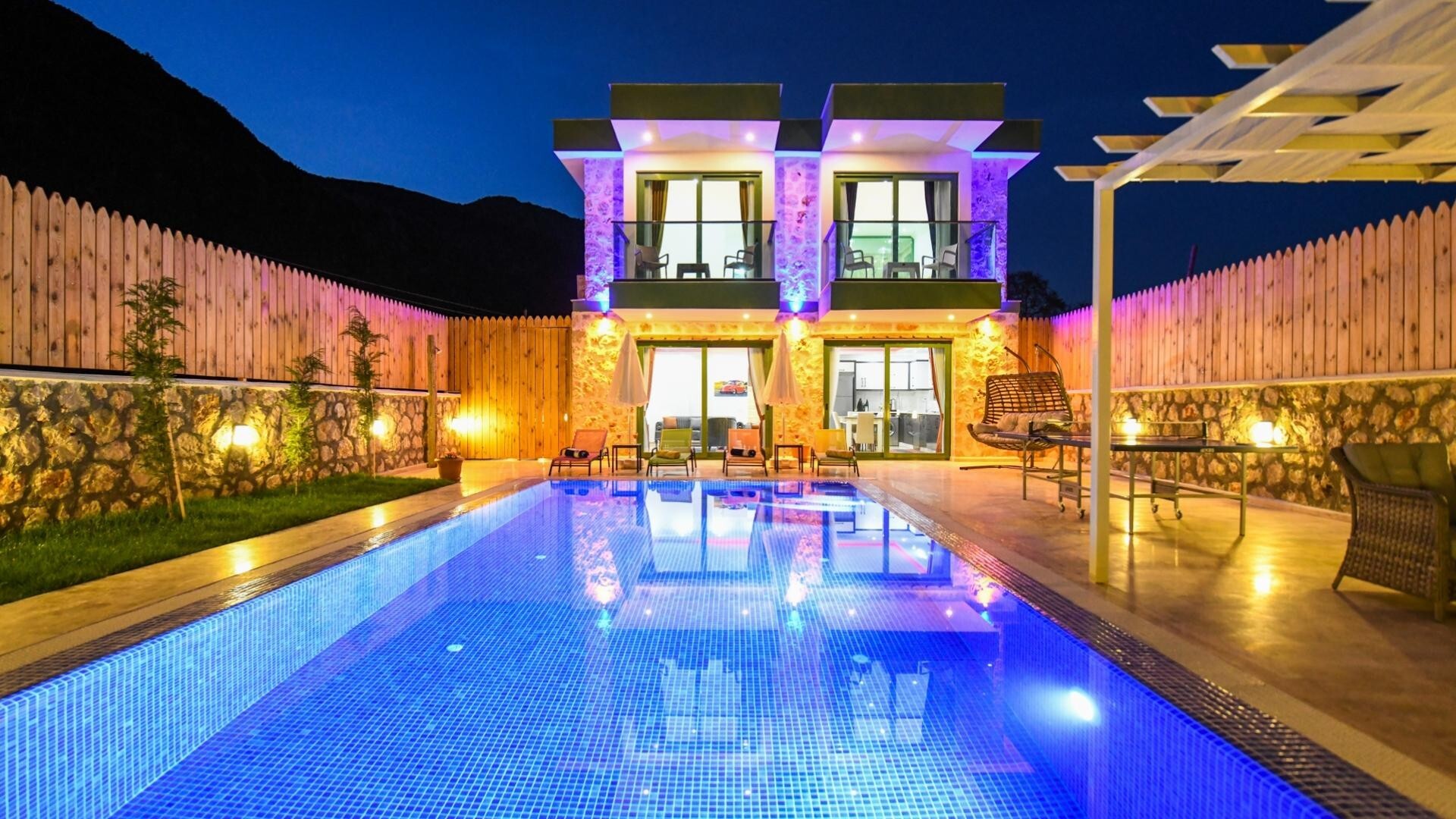VBK70425 Villa Booking